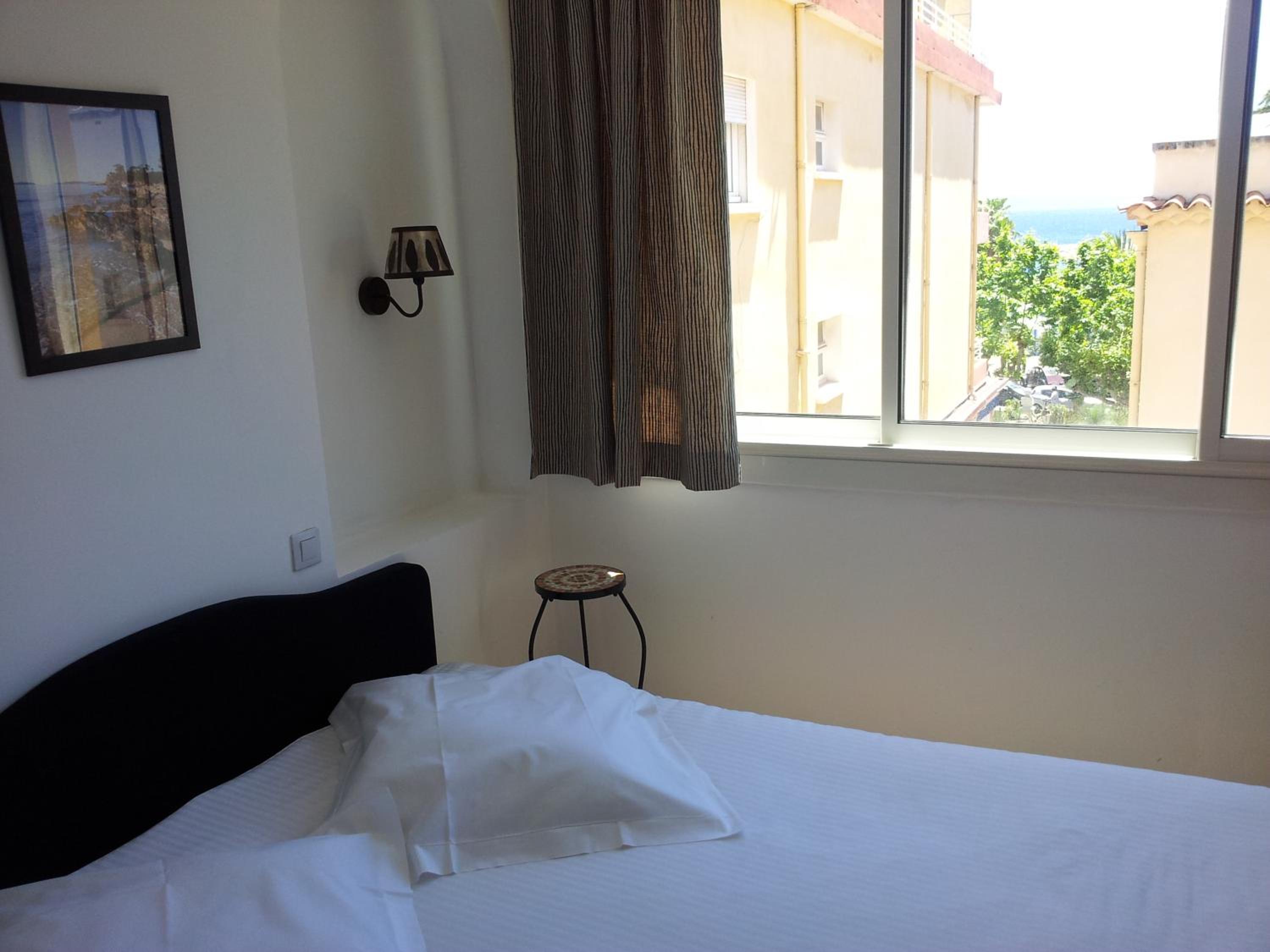 Triple Room with Terrace photo 3