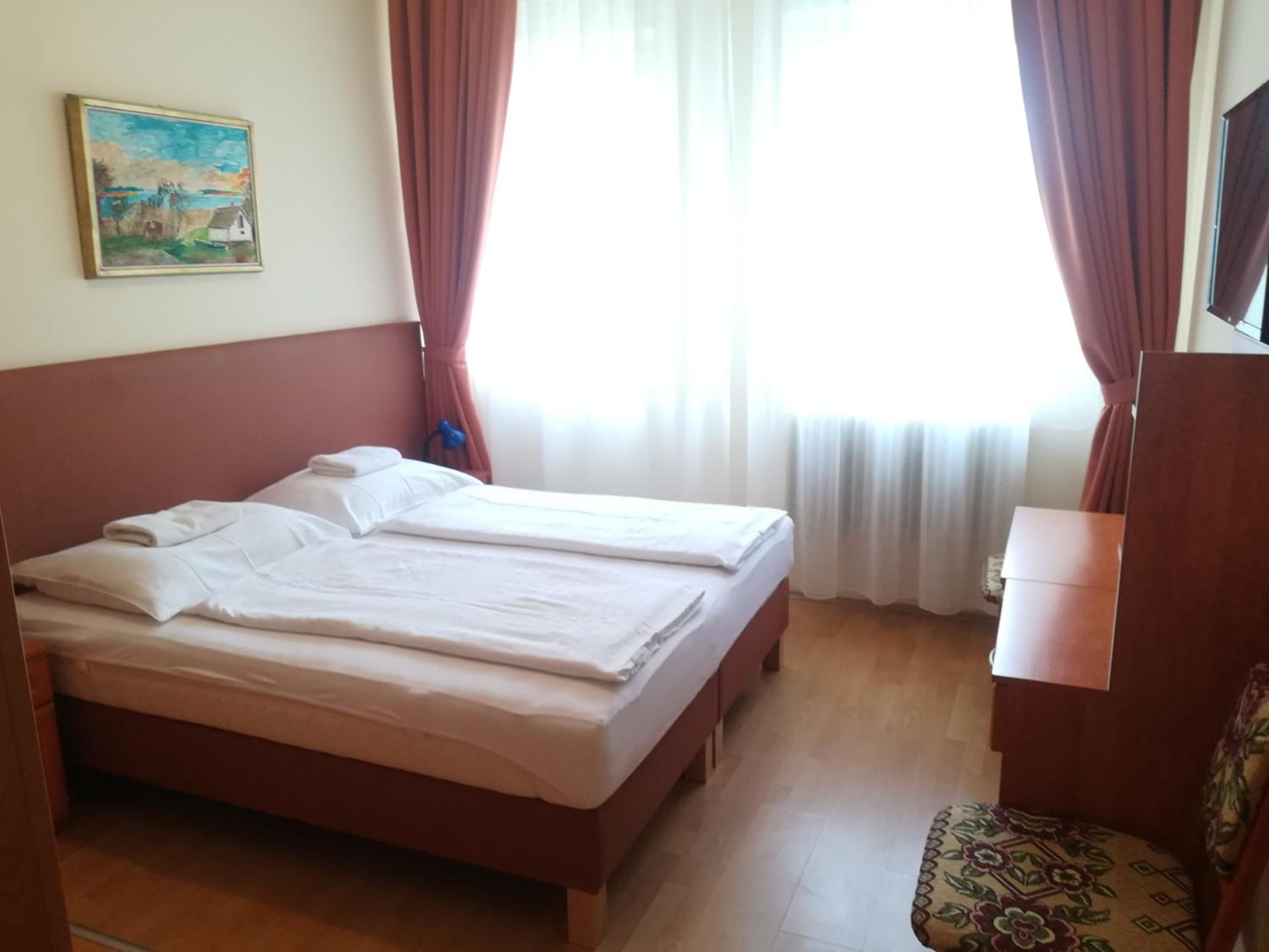 Twin Room photo 1