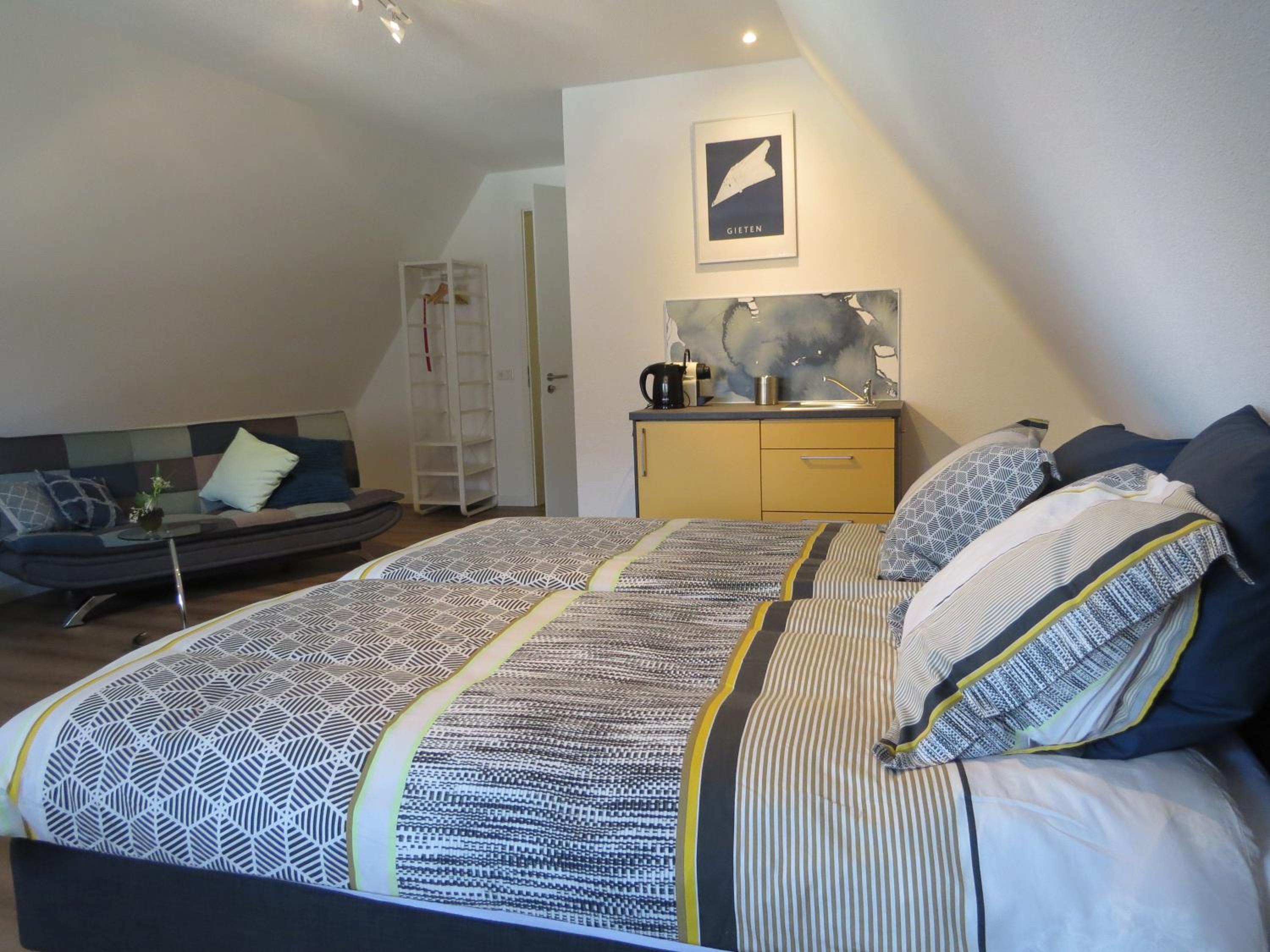 Deluxe Twin Room photo 1