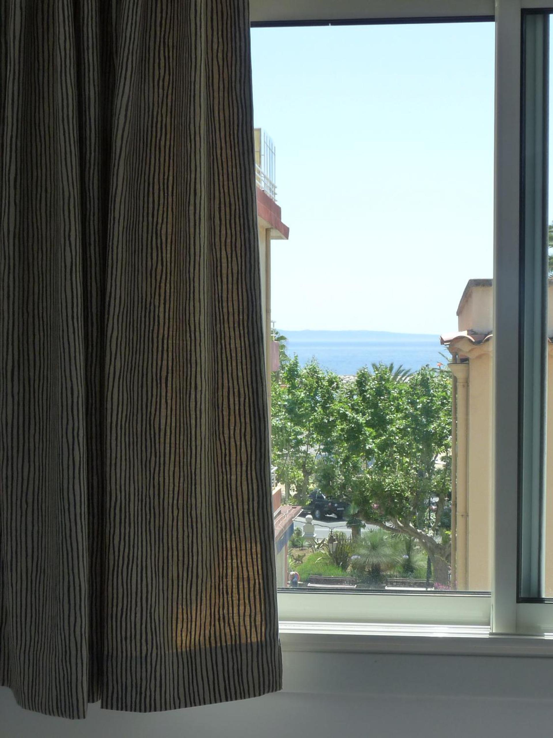 Triple Room with Terrace photo 2
