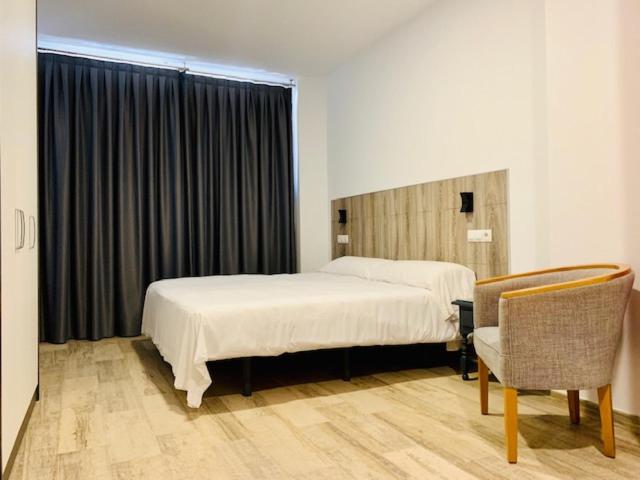 Studio Apartment - Photo 4
