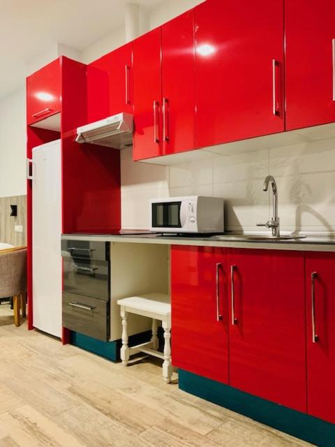 Studio Apartment - Photo 7