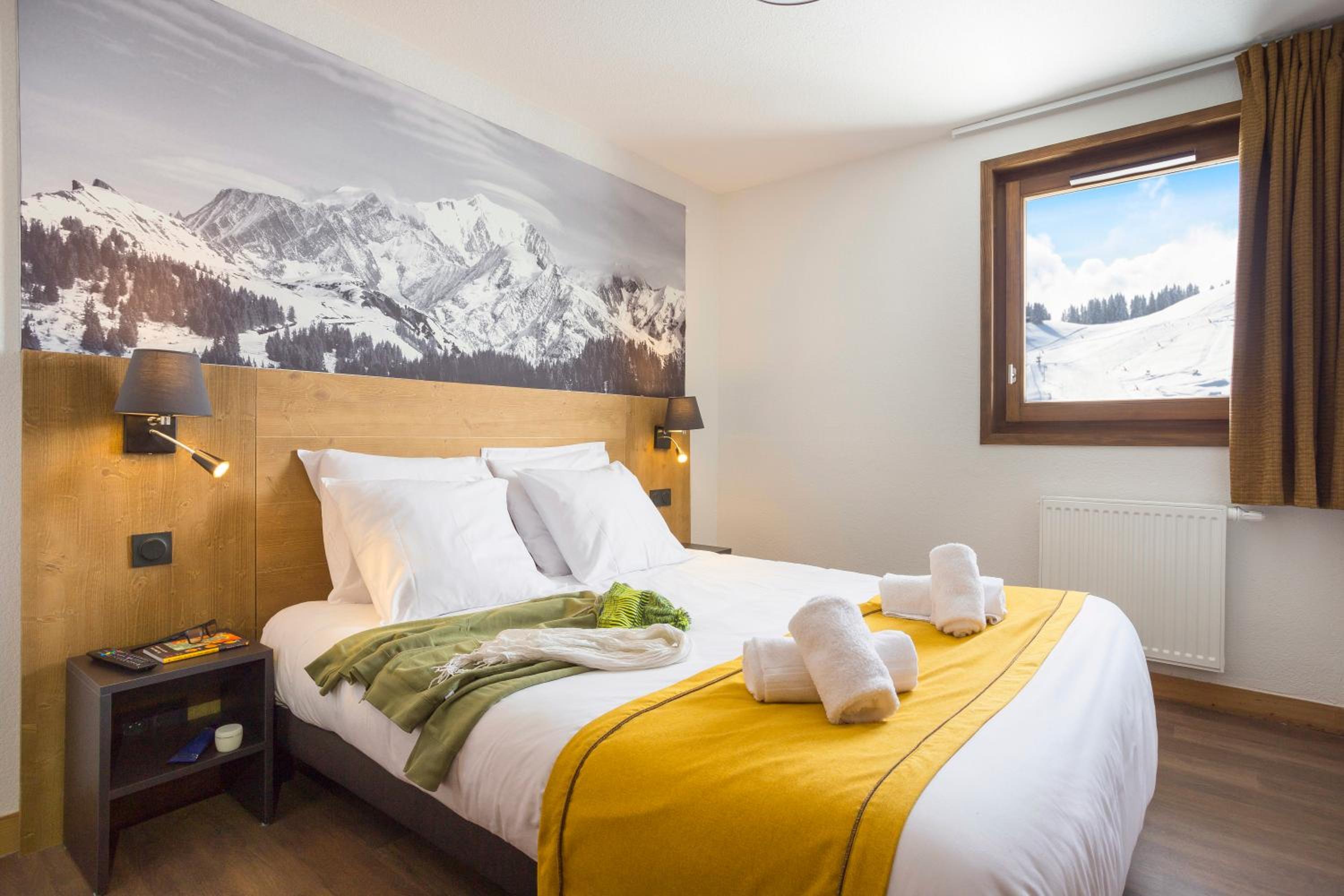 Four-Bedroom Premium Apartment - 10 Persons