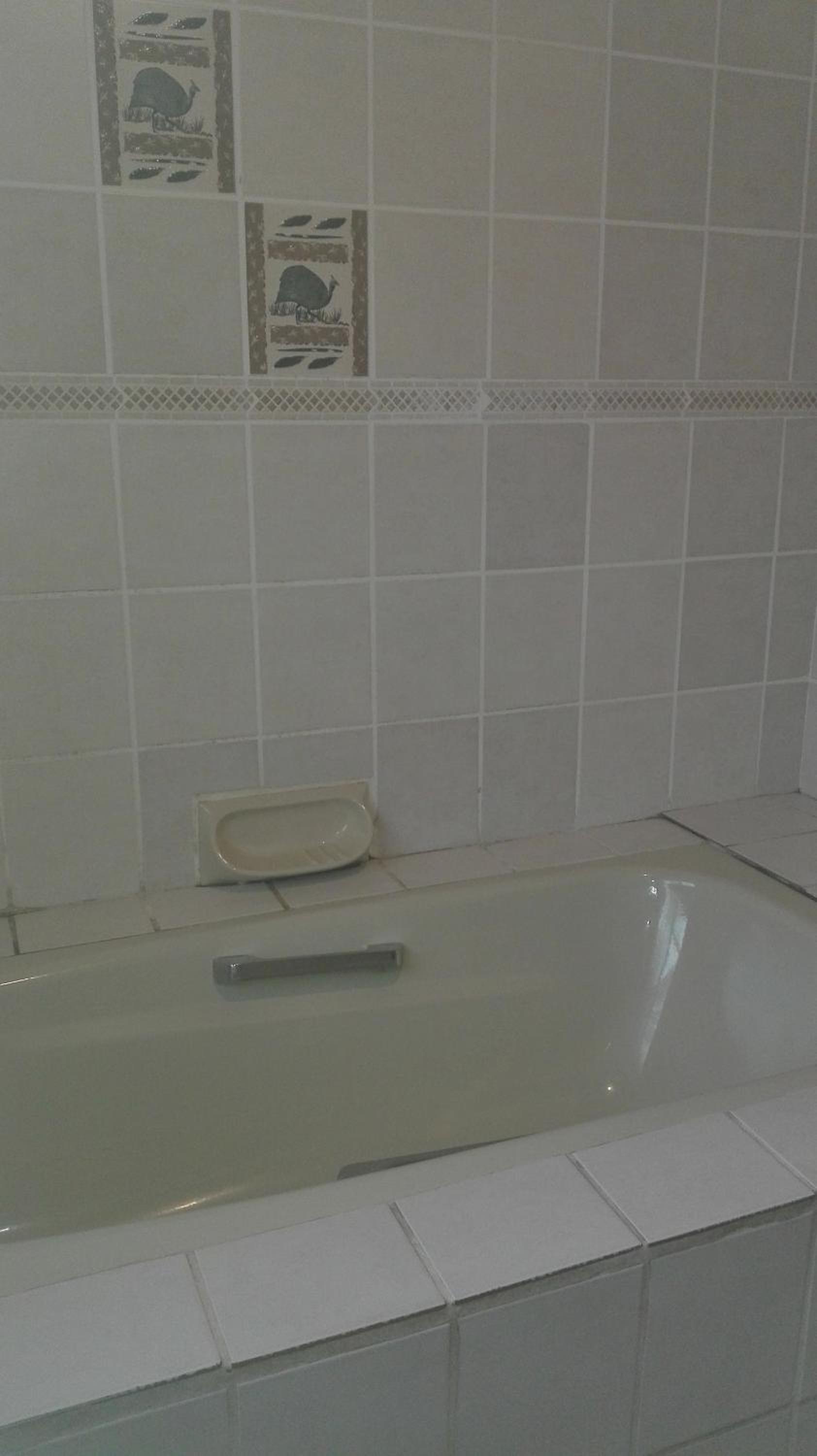 Triple Room with Shared Bathroom photo 2