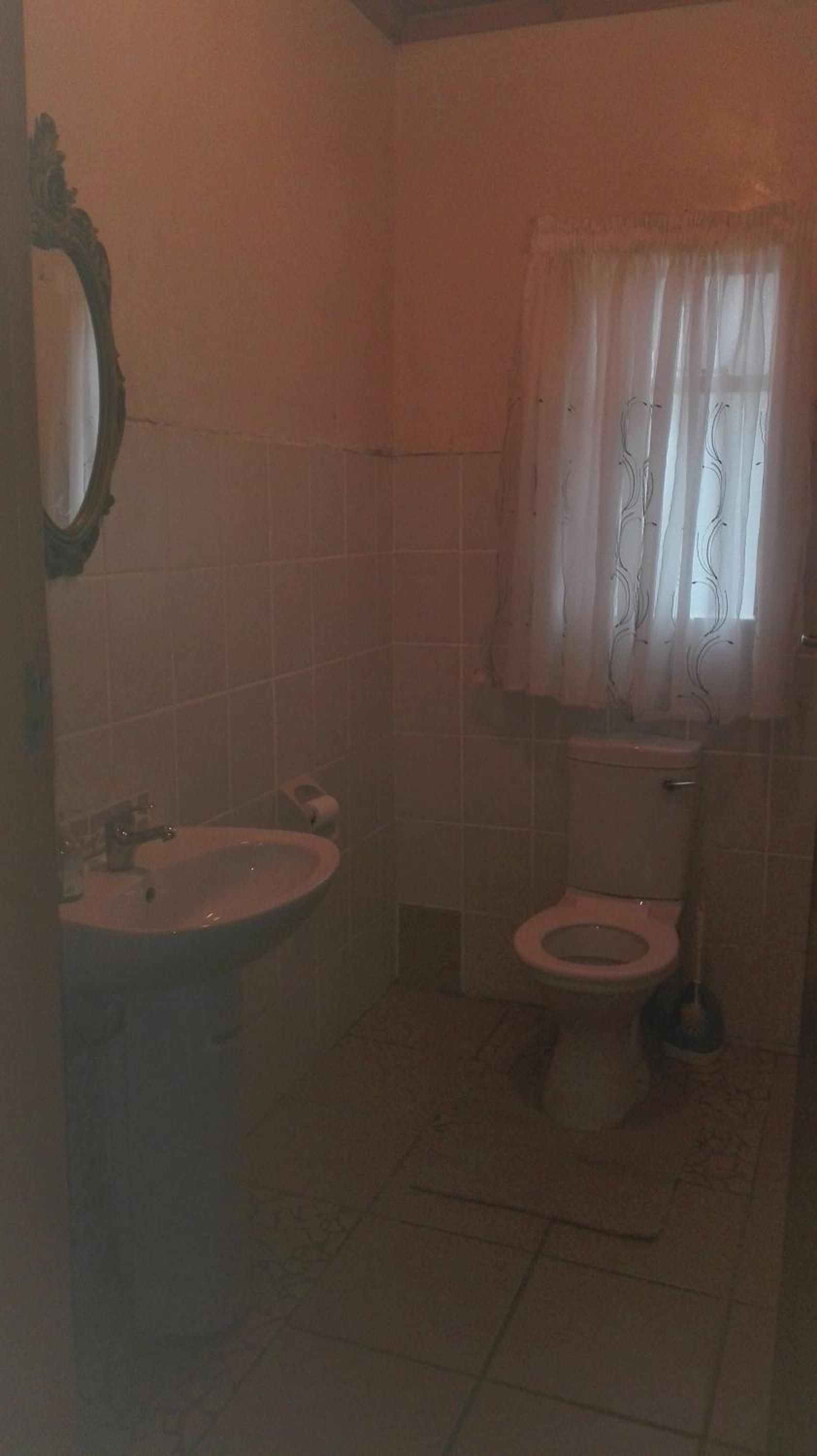 Double Or Twin Room With Shared Bathroom photo 2