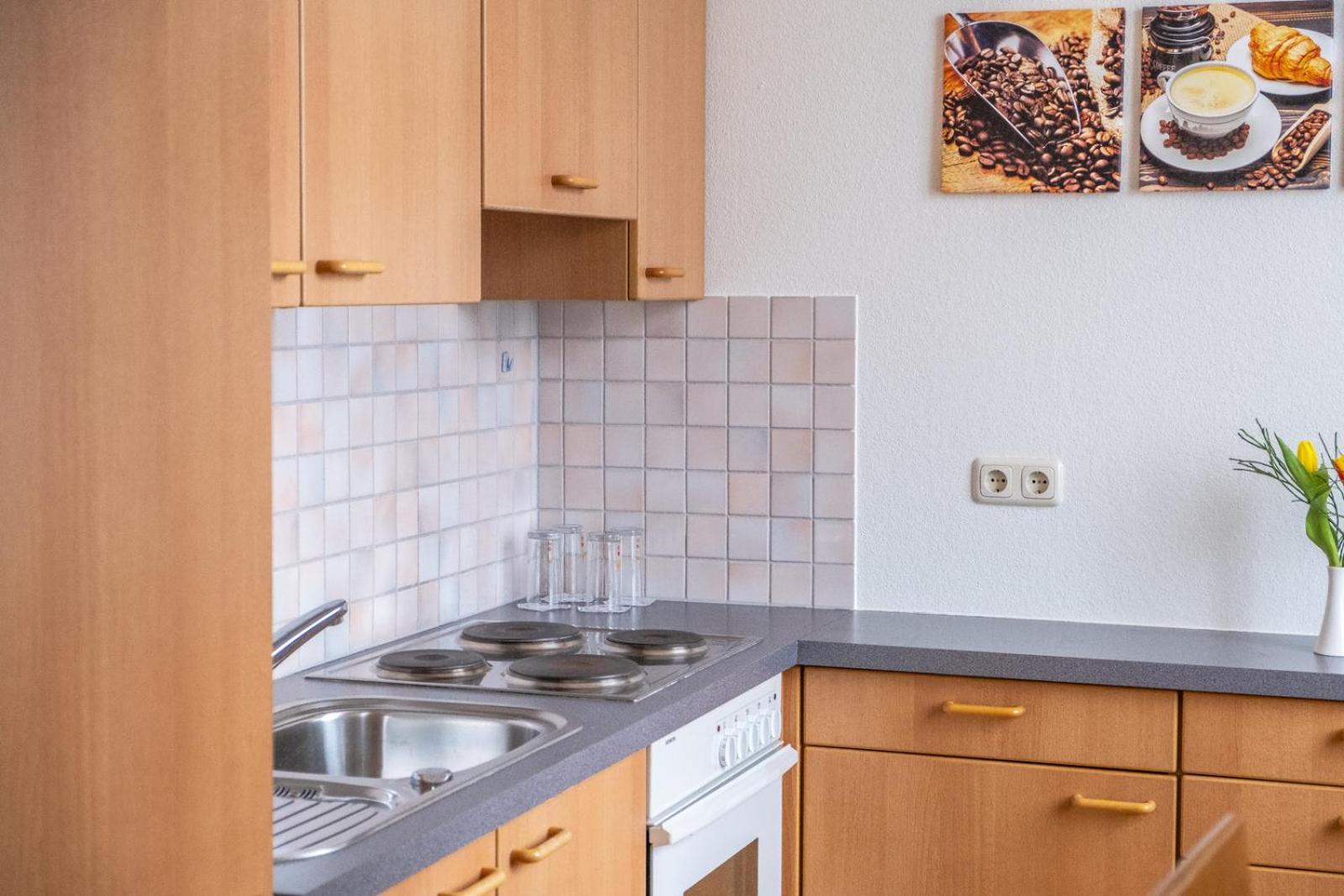 One-Bedroom Apartment - Photo 3