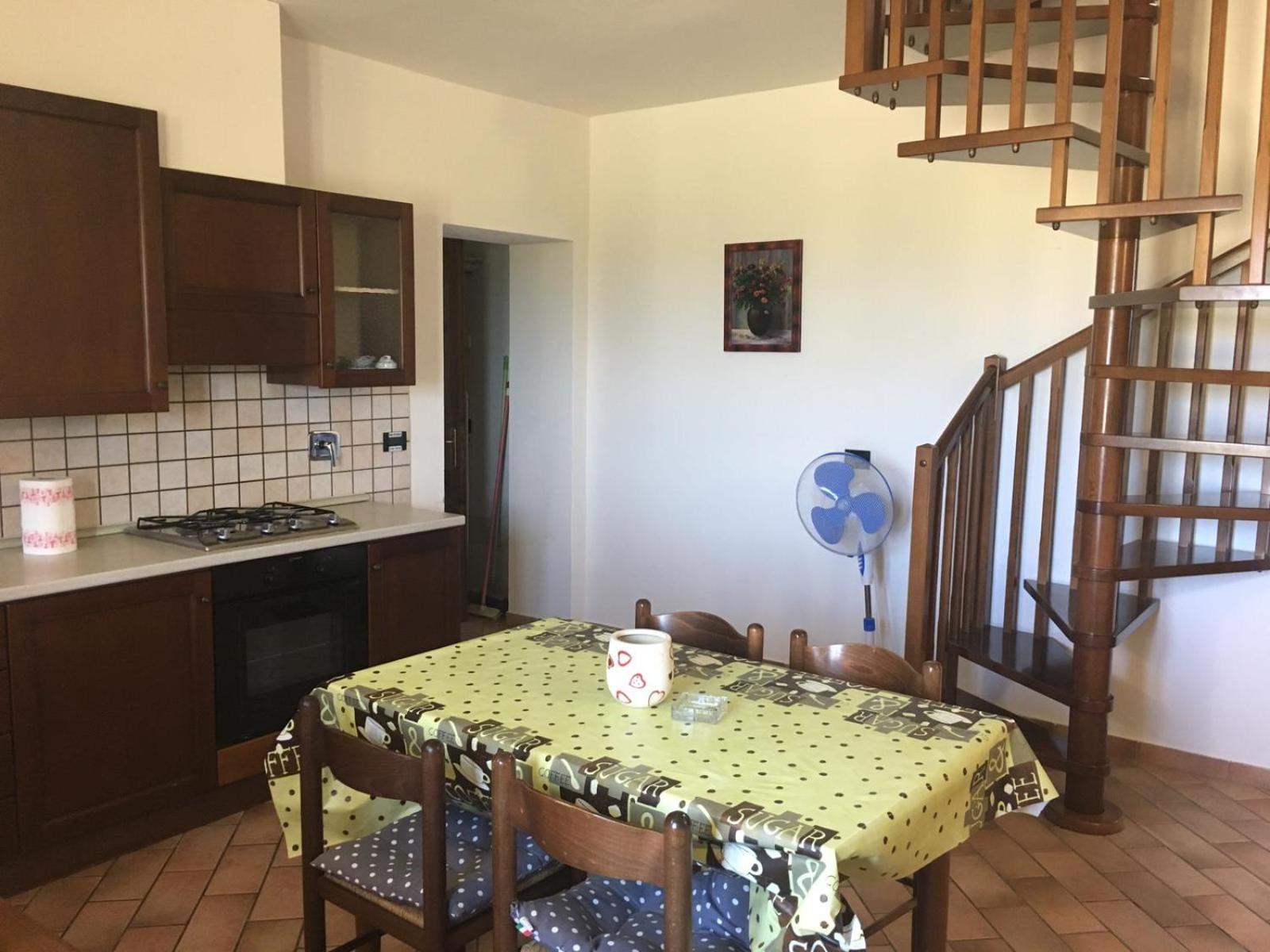 Maisonette photo 3