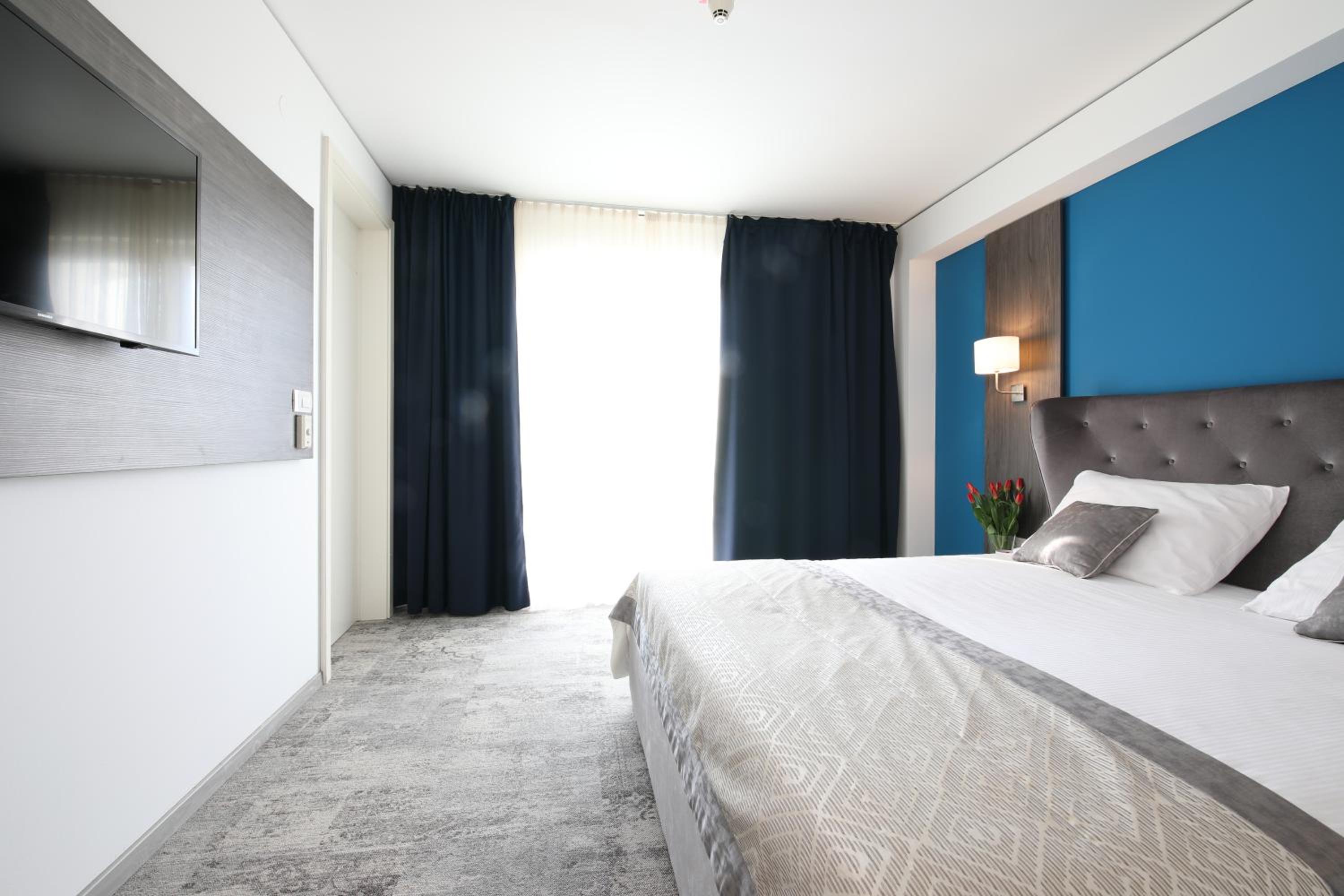 Standard Suite