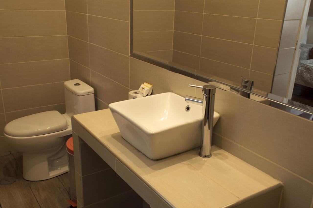 Quadruple Room with Private Bathroom photo 3