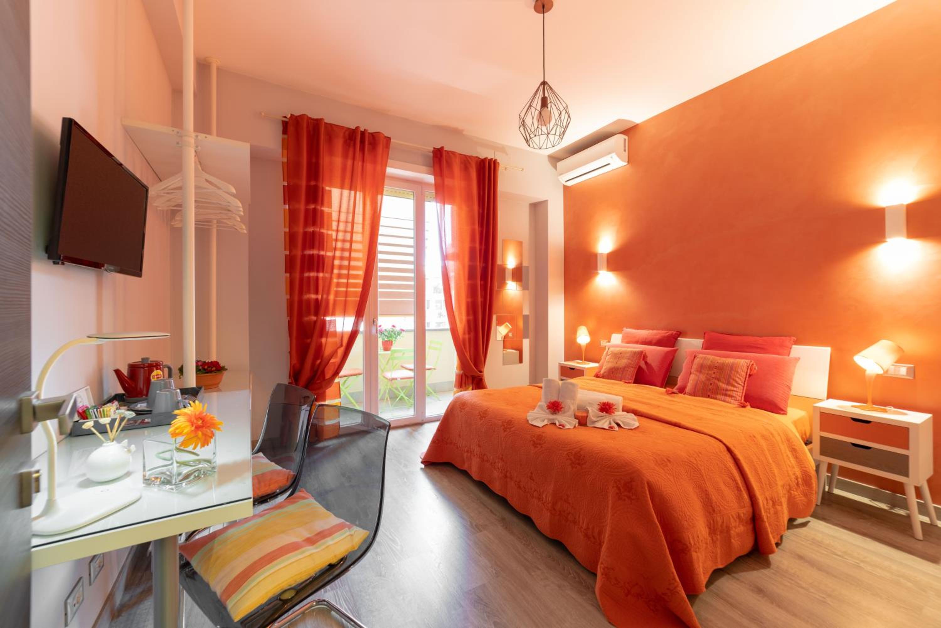 Double Room with Private External Bathroom with Balcony