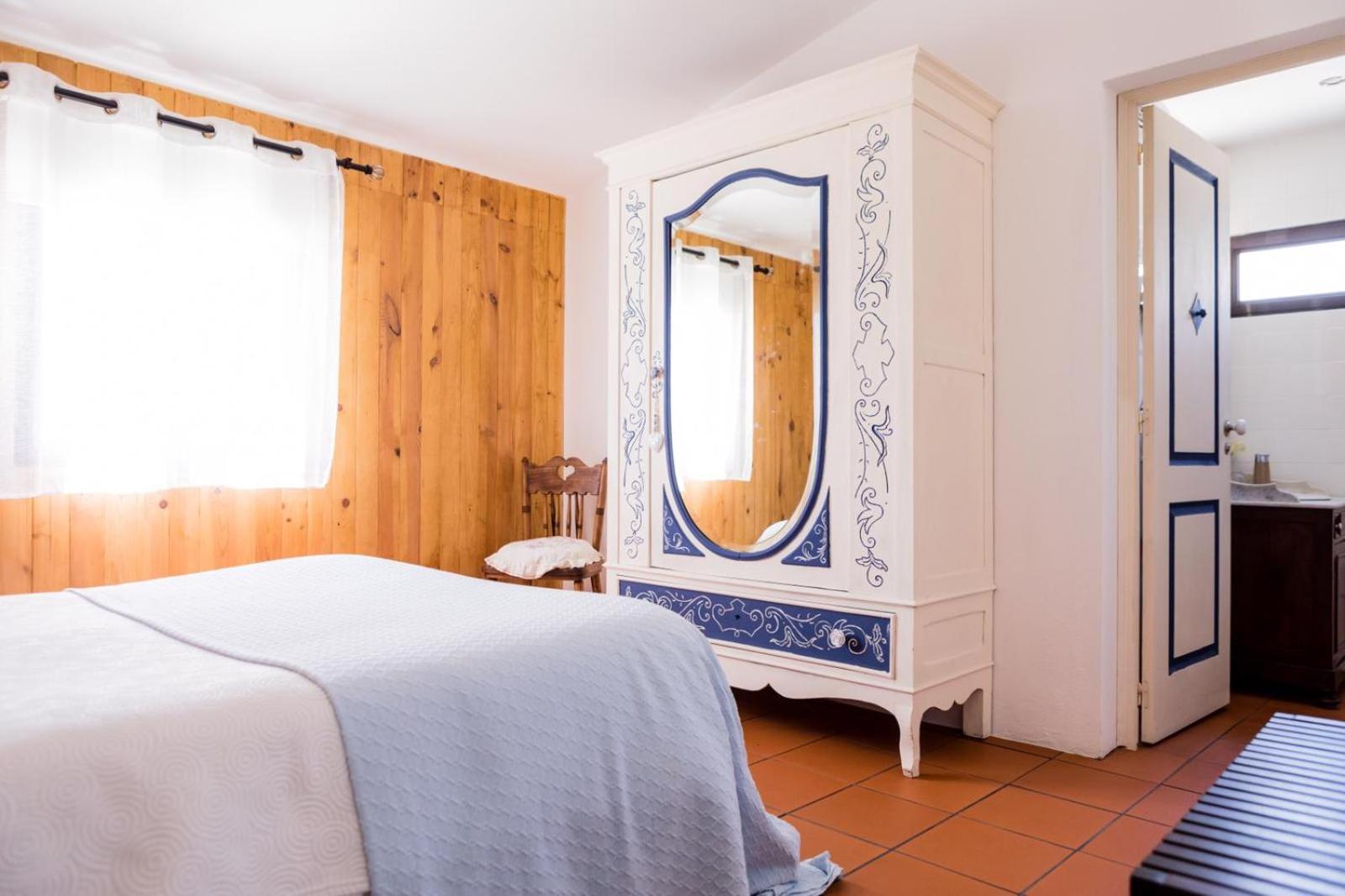 Habitación Deluxe (2 Adultos + 1 Niño)