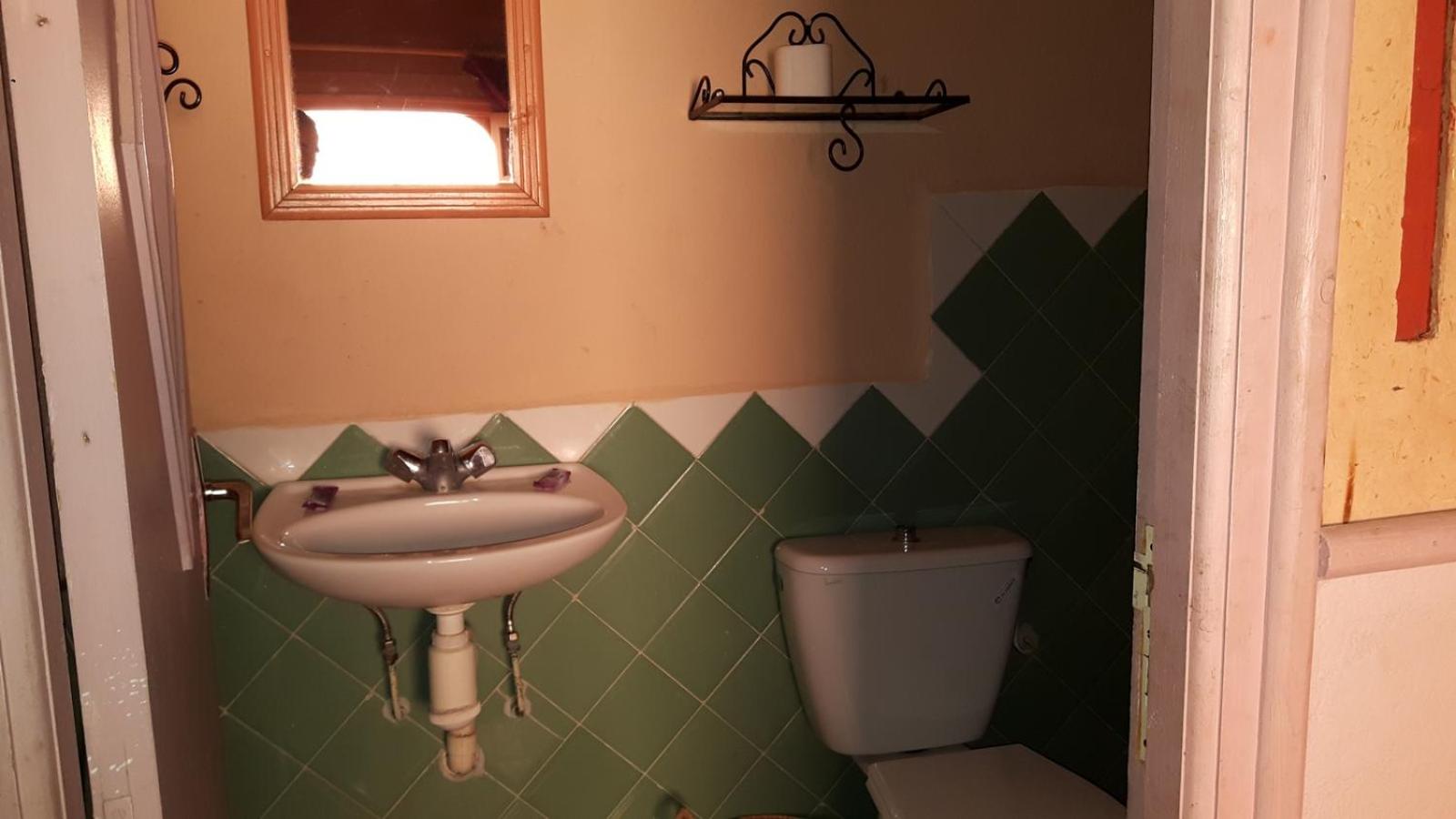 Double or Twin Room - Photo 3