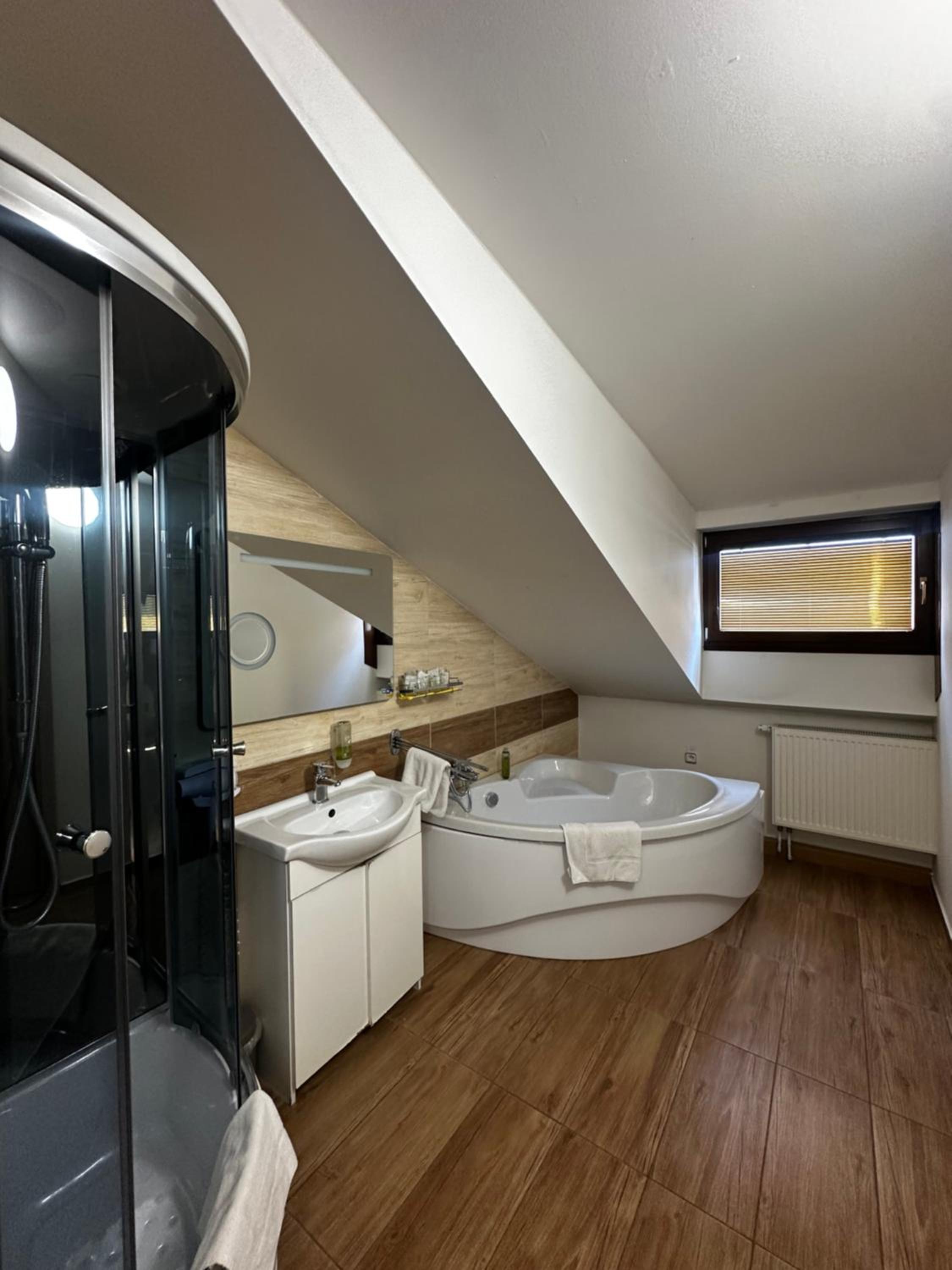 Standard Family Room