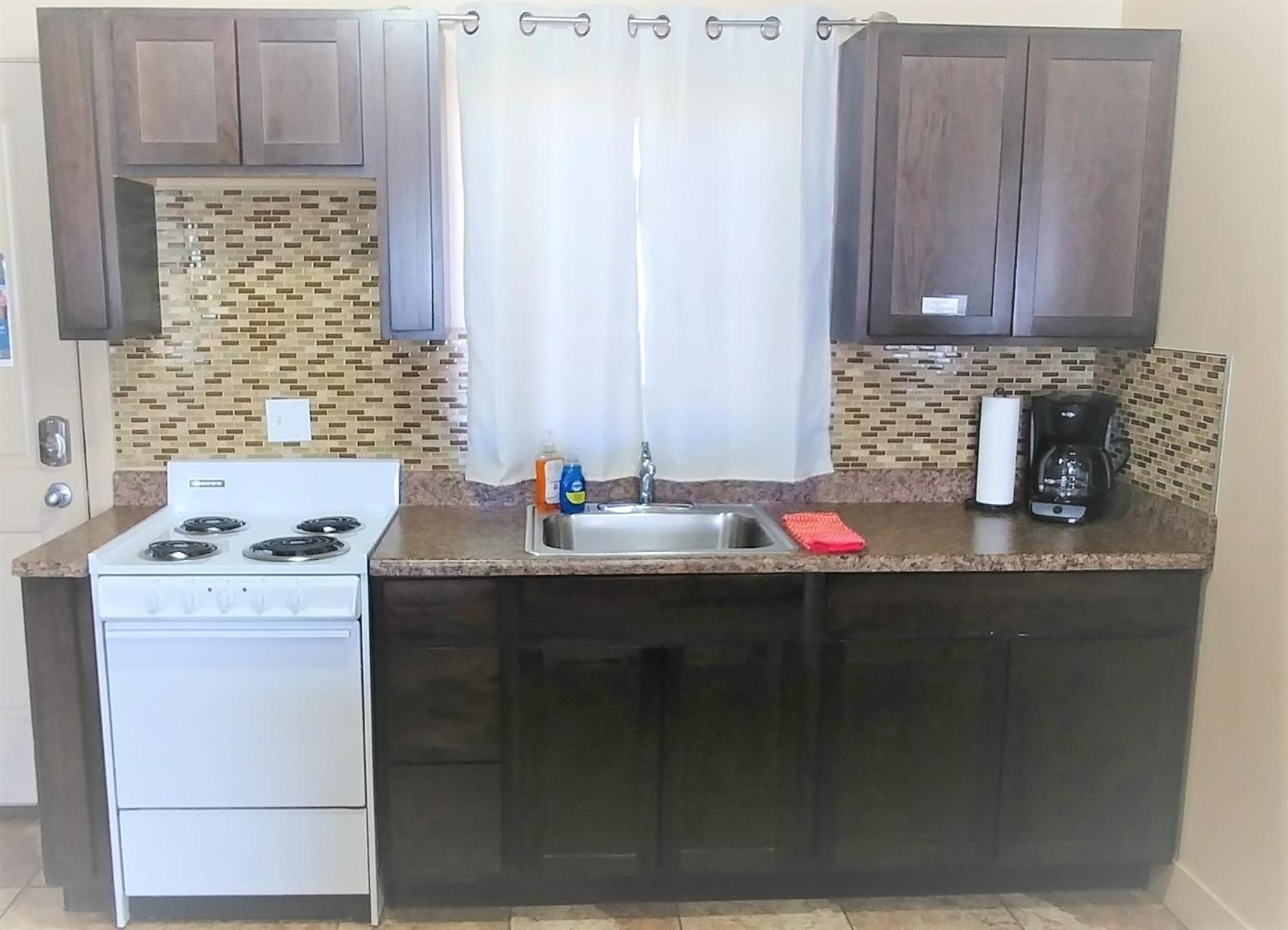 Two-Bedroom Apartment - Photo 7