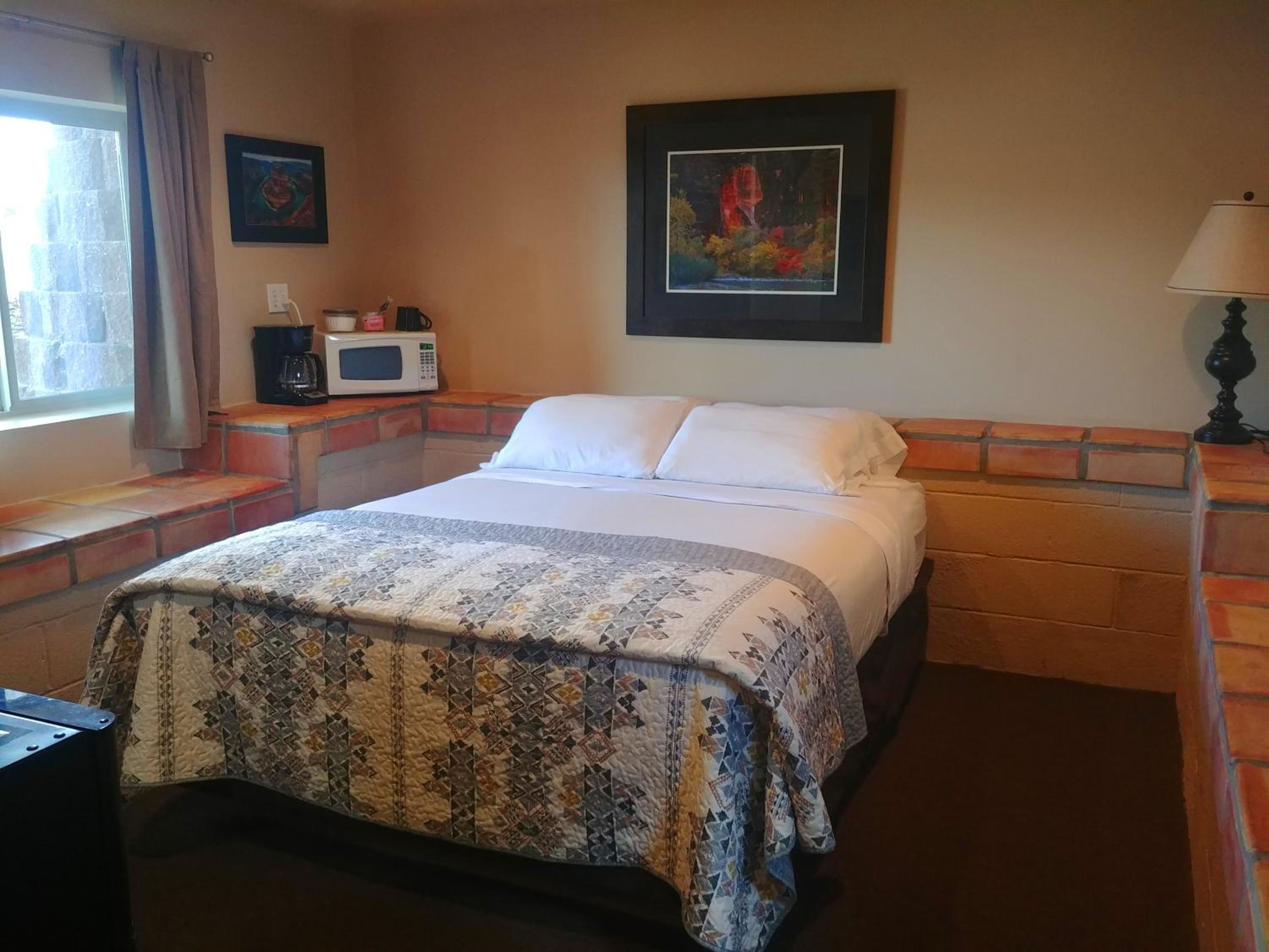 Queen Room - Photo 5