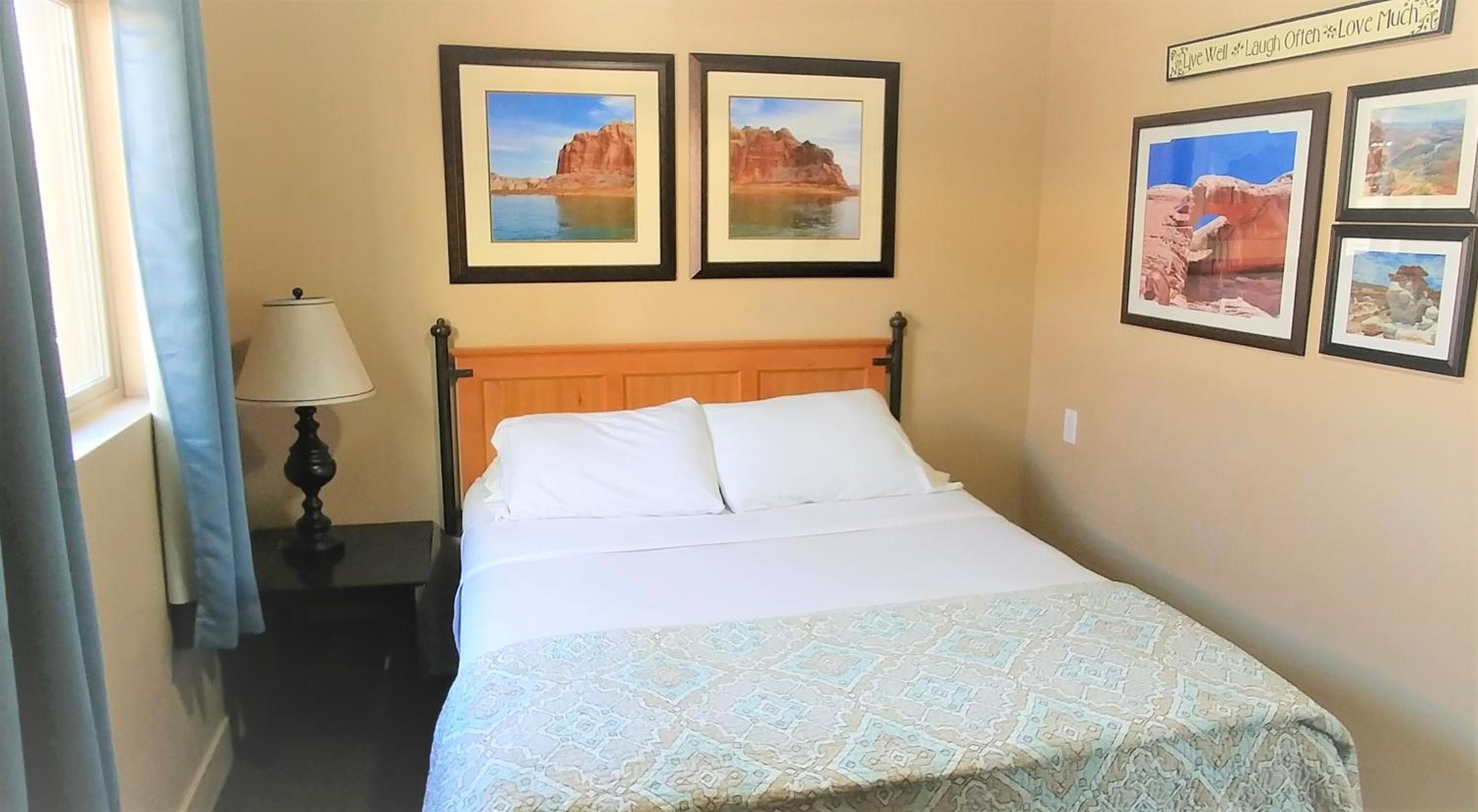 Two-Bedroom Apartment - Photo 8
