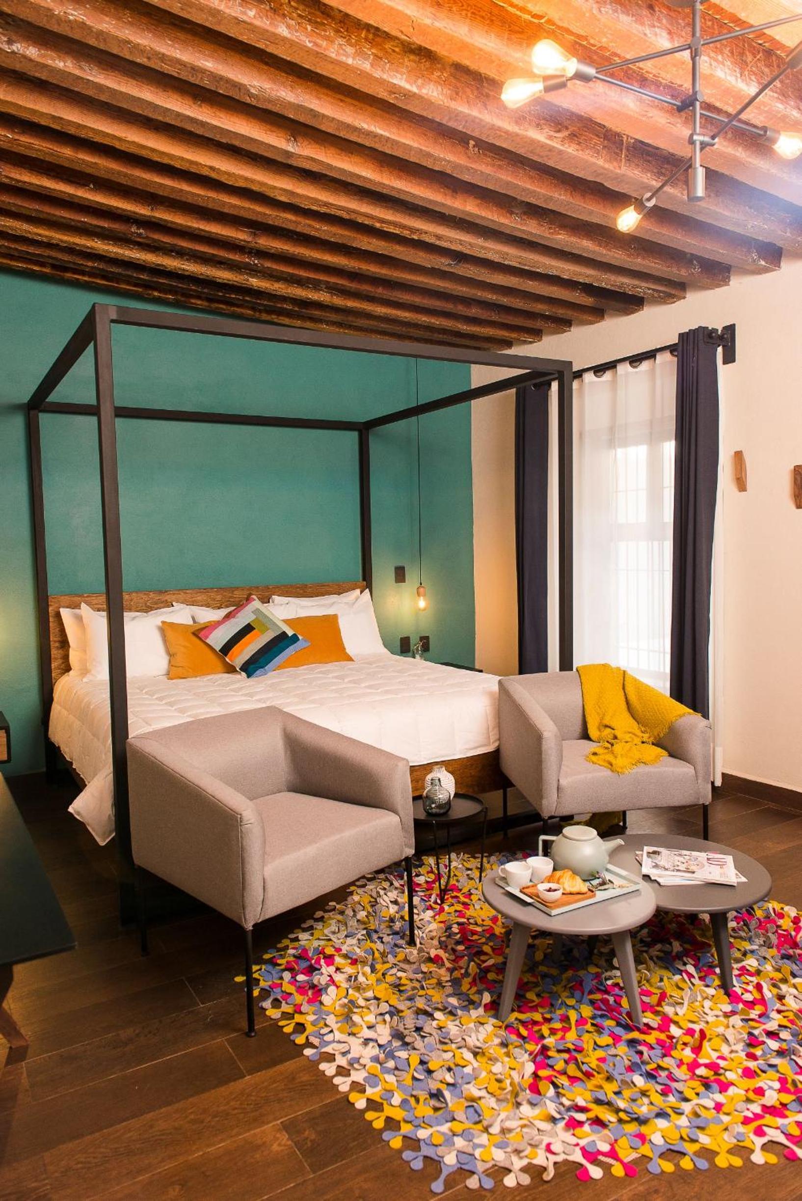 Master Suite with Terrace - Photo 4