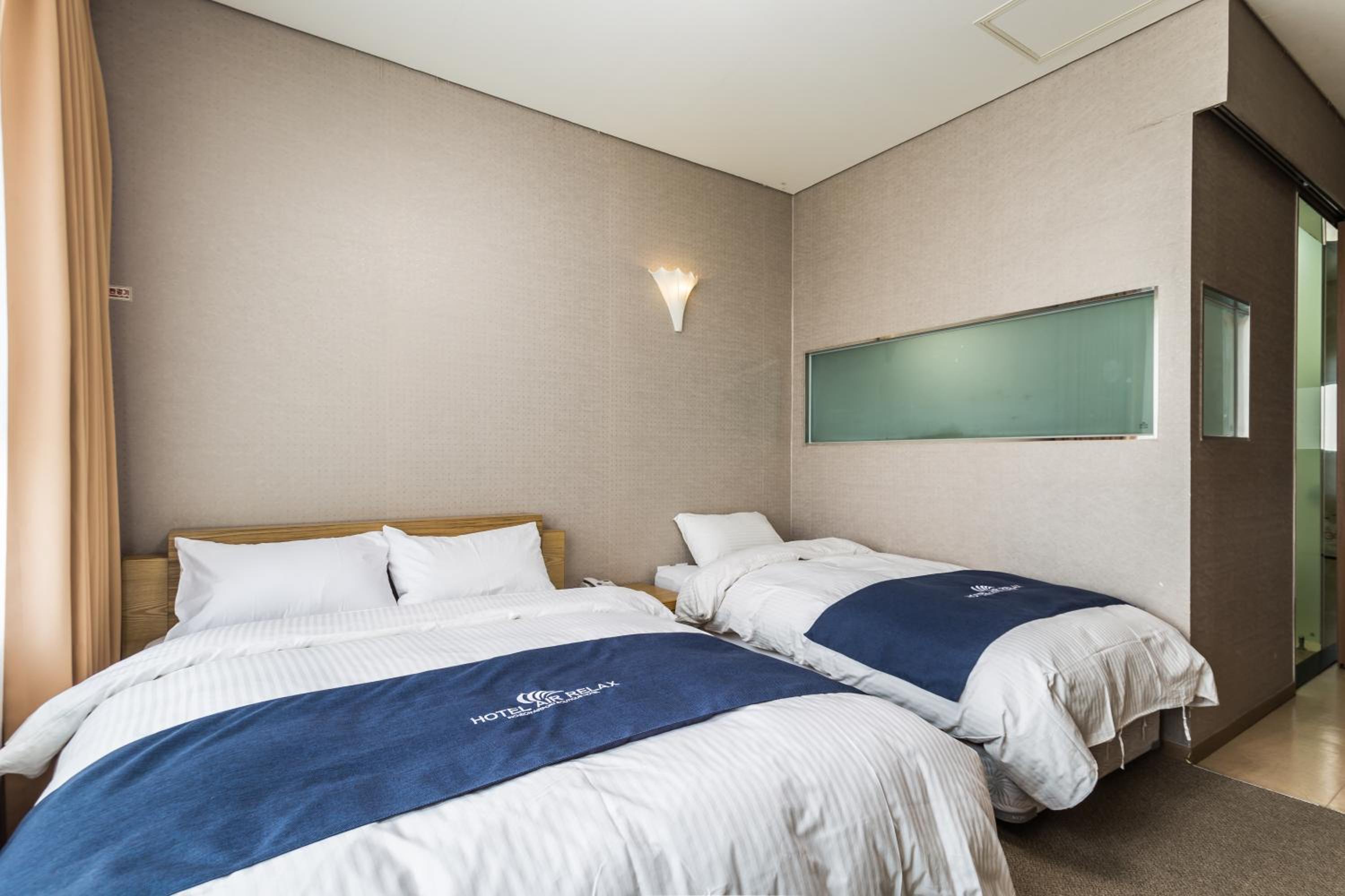 Deluxe Twin Room photo 2