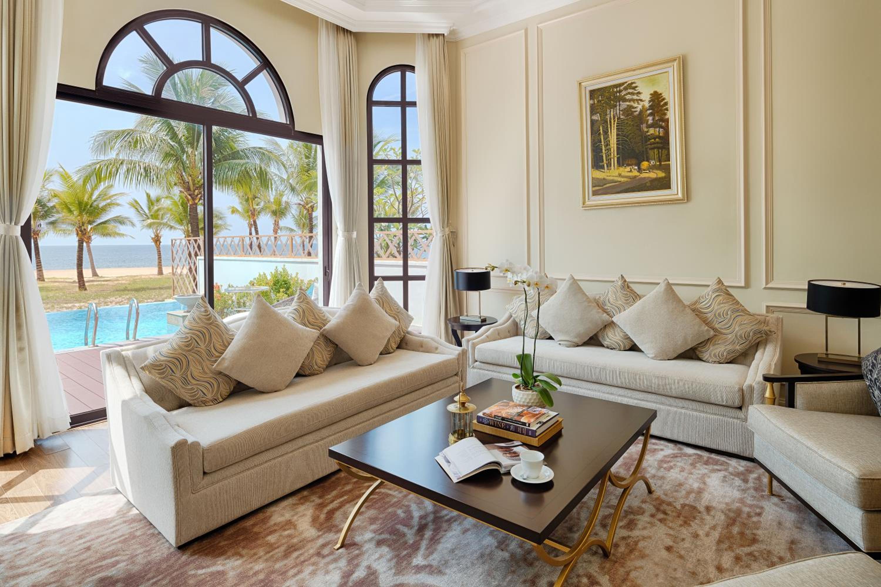 Ocean Haven Villa 3-Bedroom - VinWonders and Safari Access