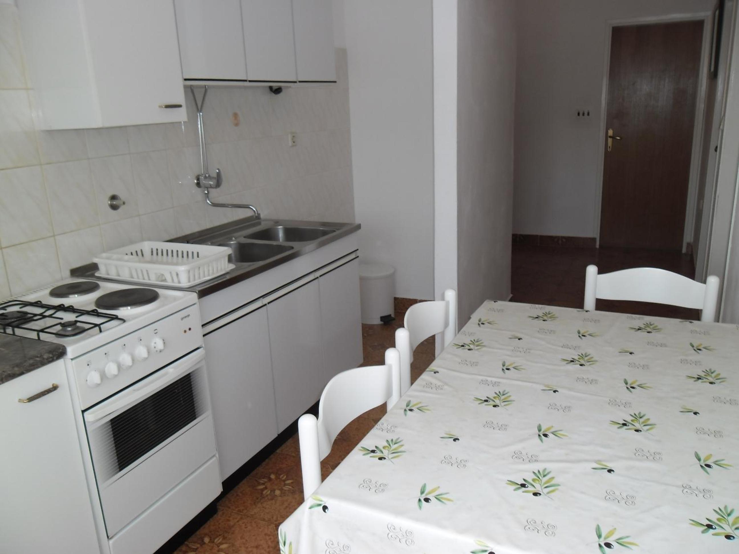 Two-Bedroom Apartment with Terrace photo 3