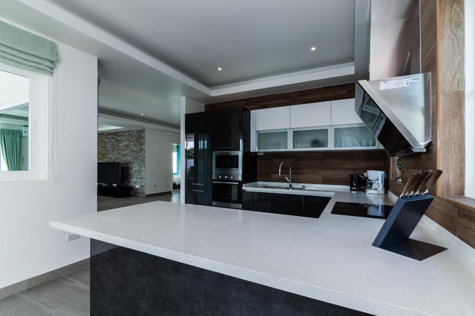 Villa photo 3