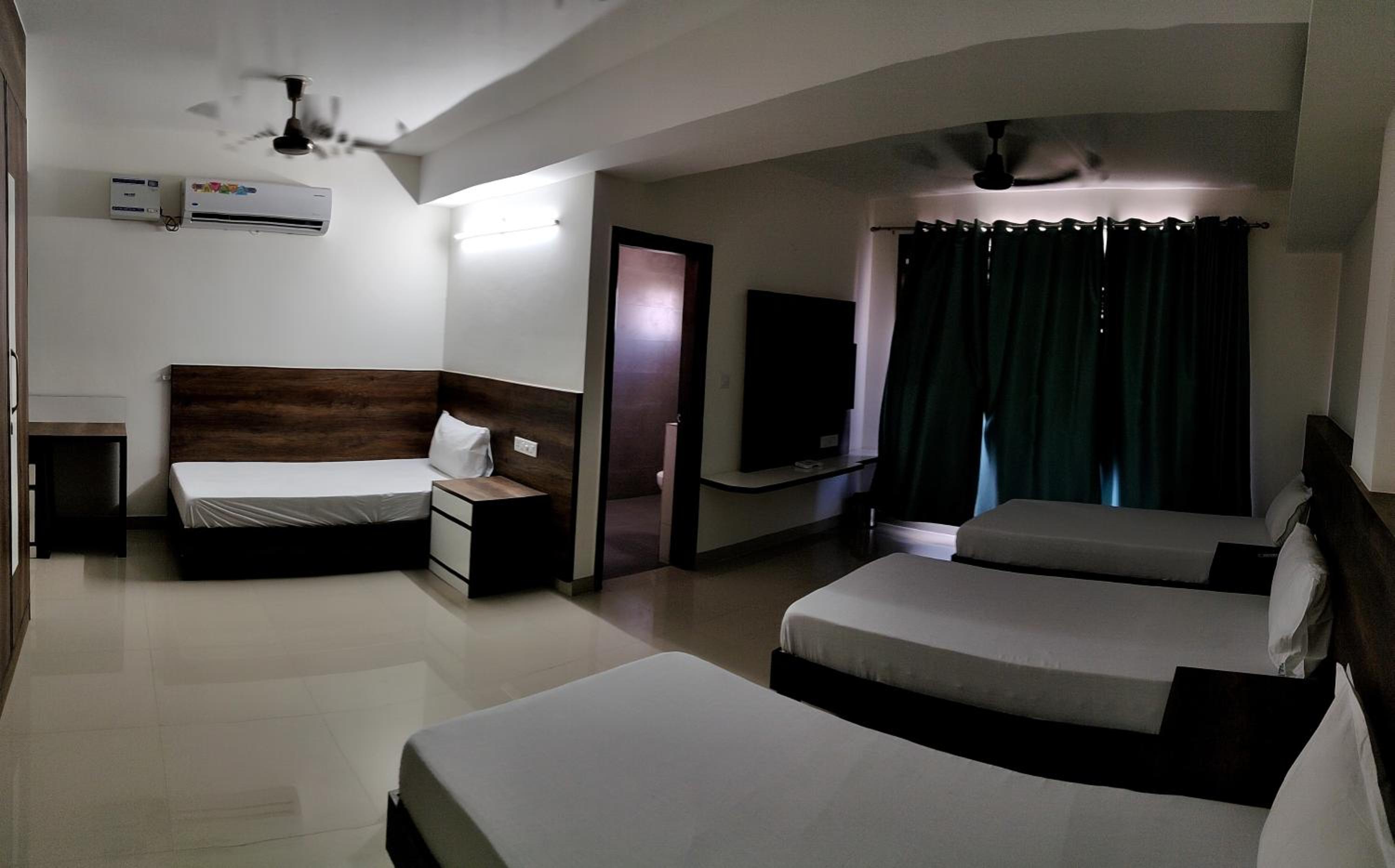 Deluxe Quadruple Room photo 1