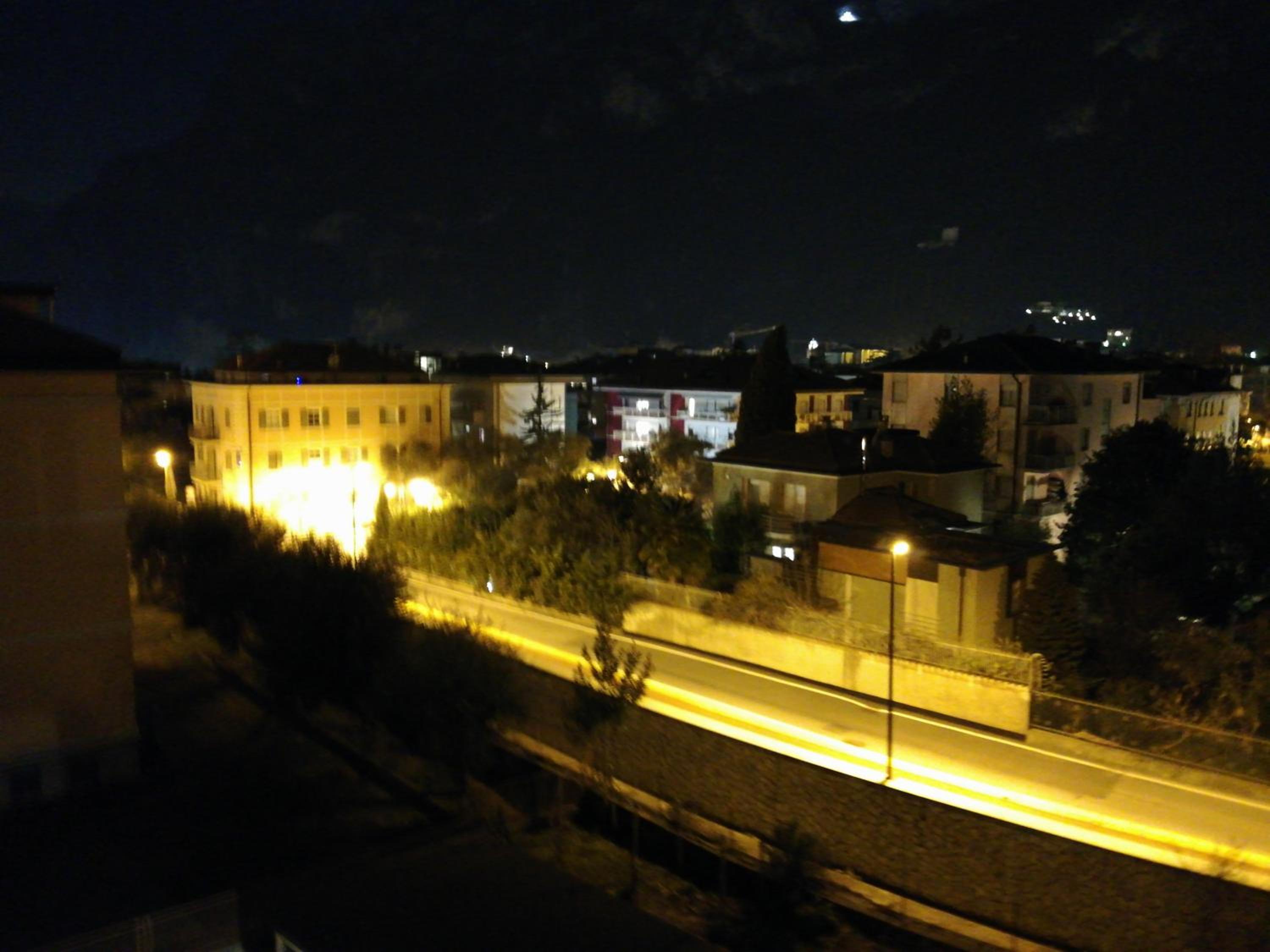 Apartment with Terrace - Photo 22