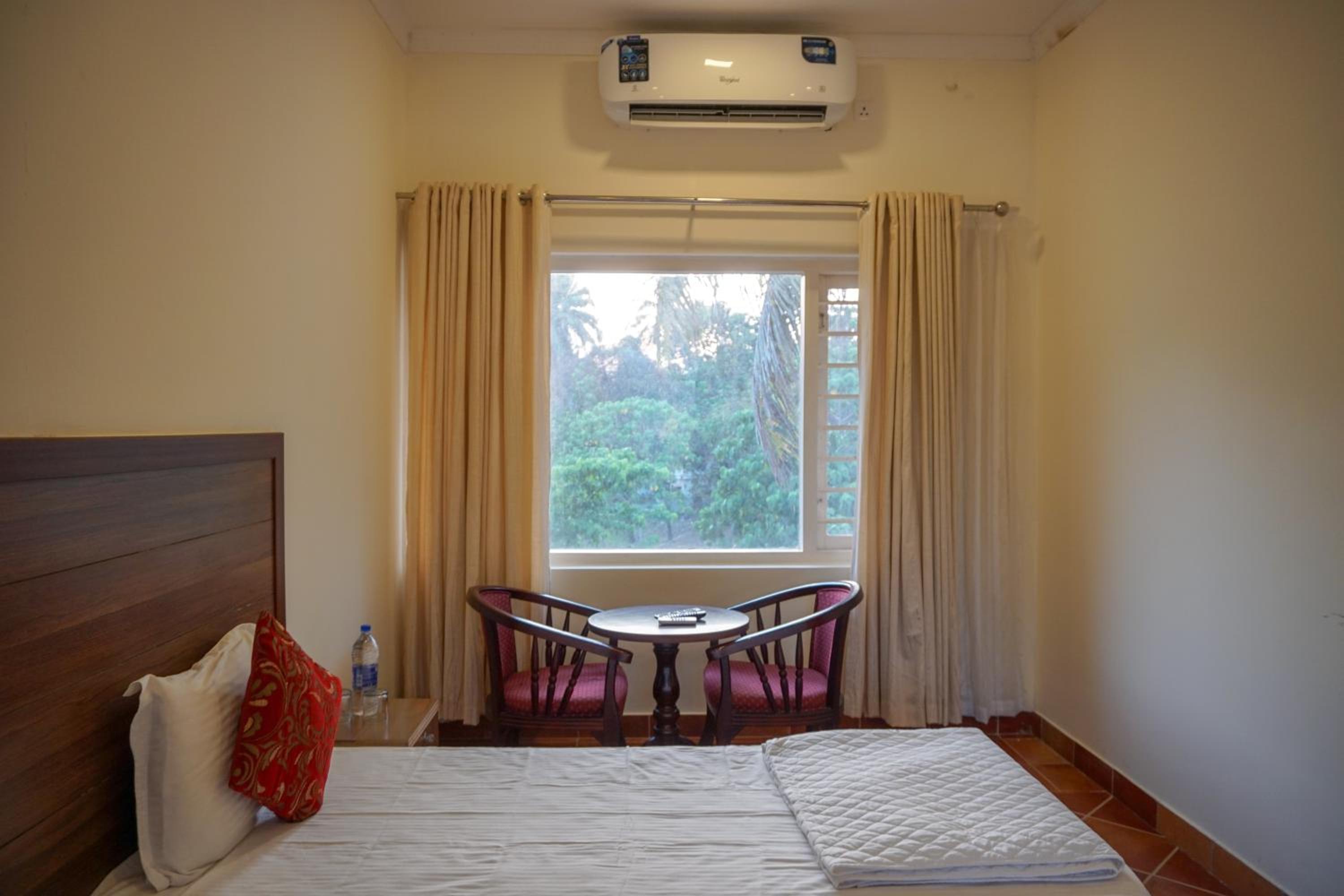 Deluxe Twin Room photo 1