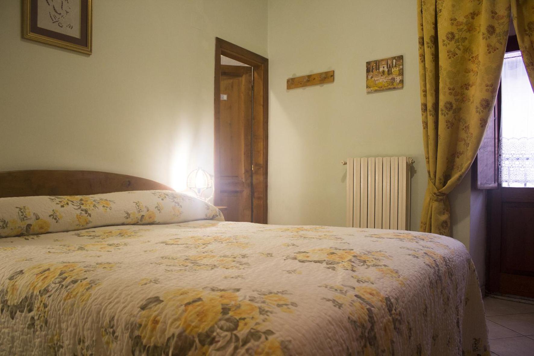 Double Room with Balcony photo 2