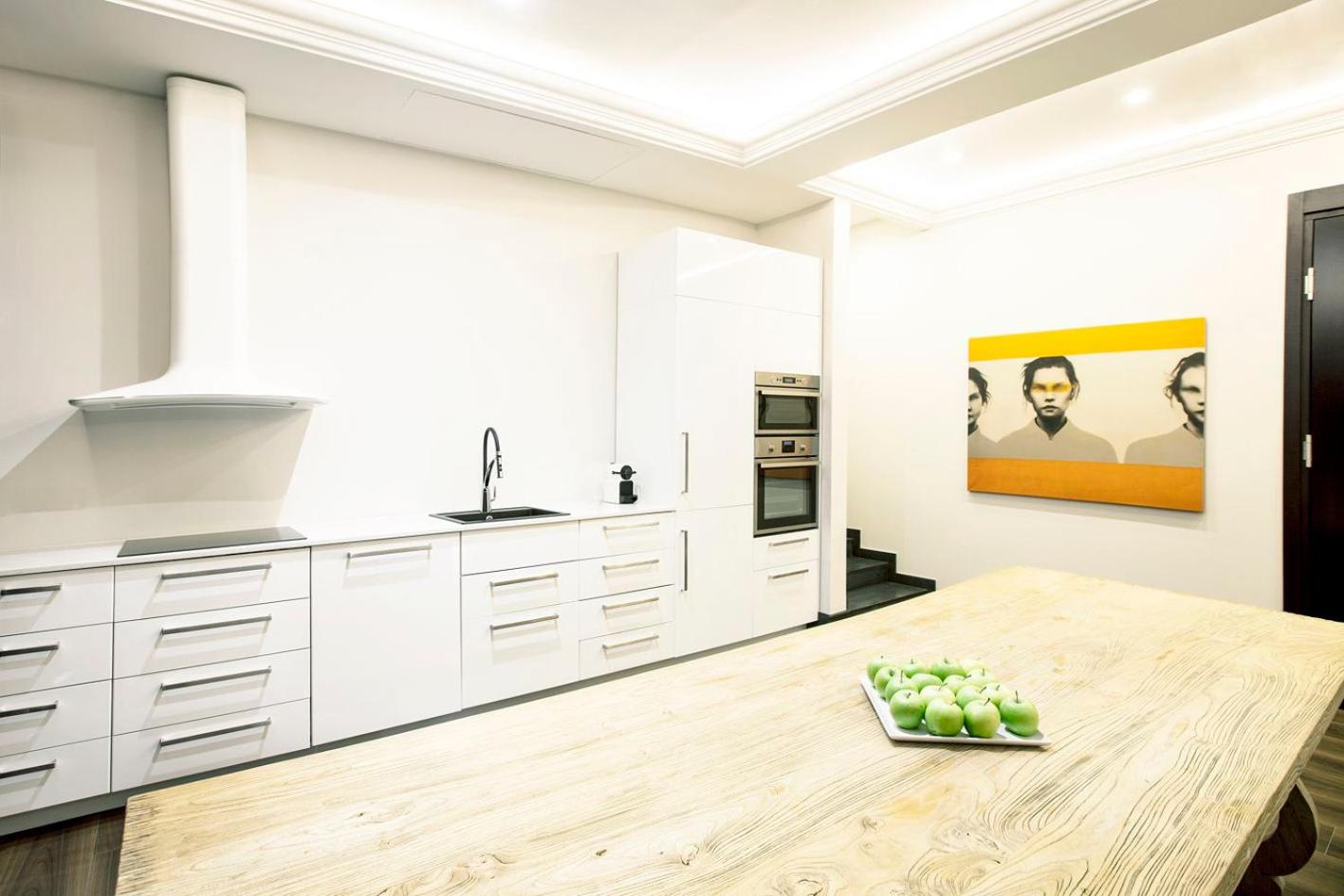 Penthouse Apartment photo 2