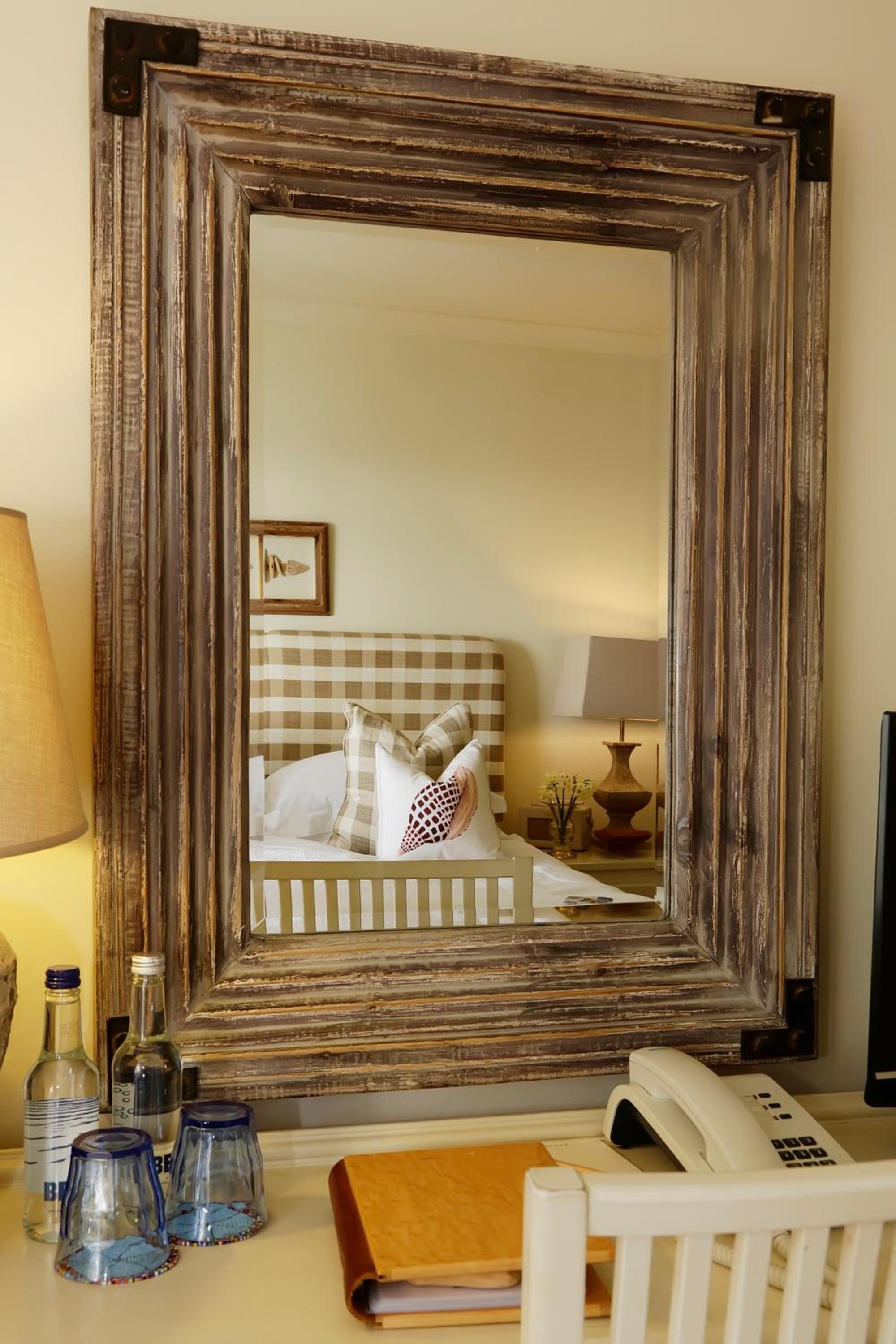 Standard King Room photo 1