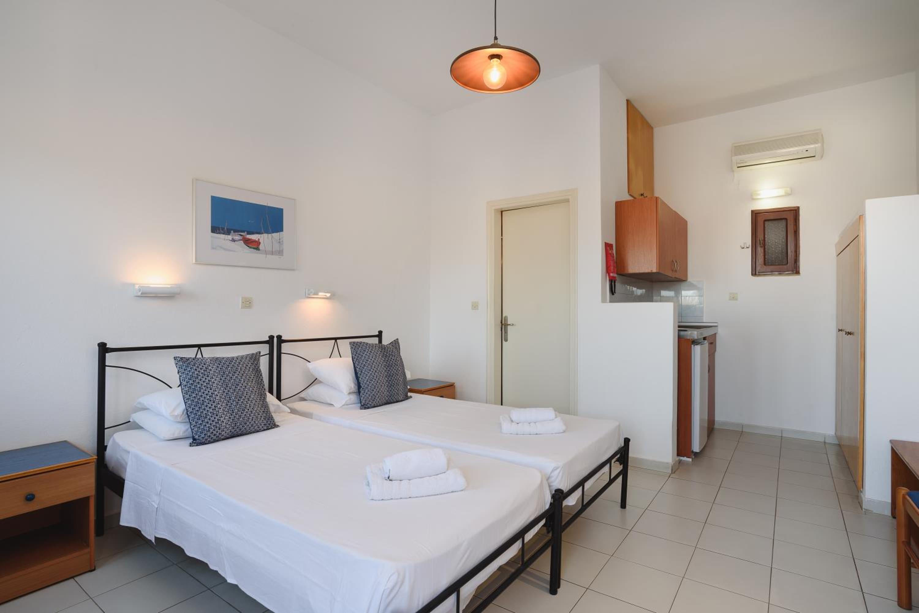 Studio Apartment with Sea View
