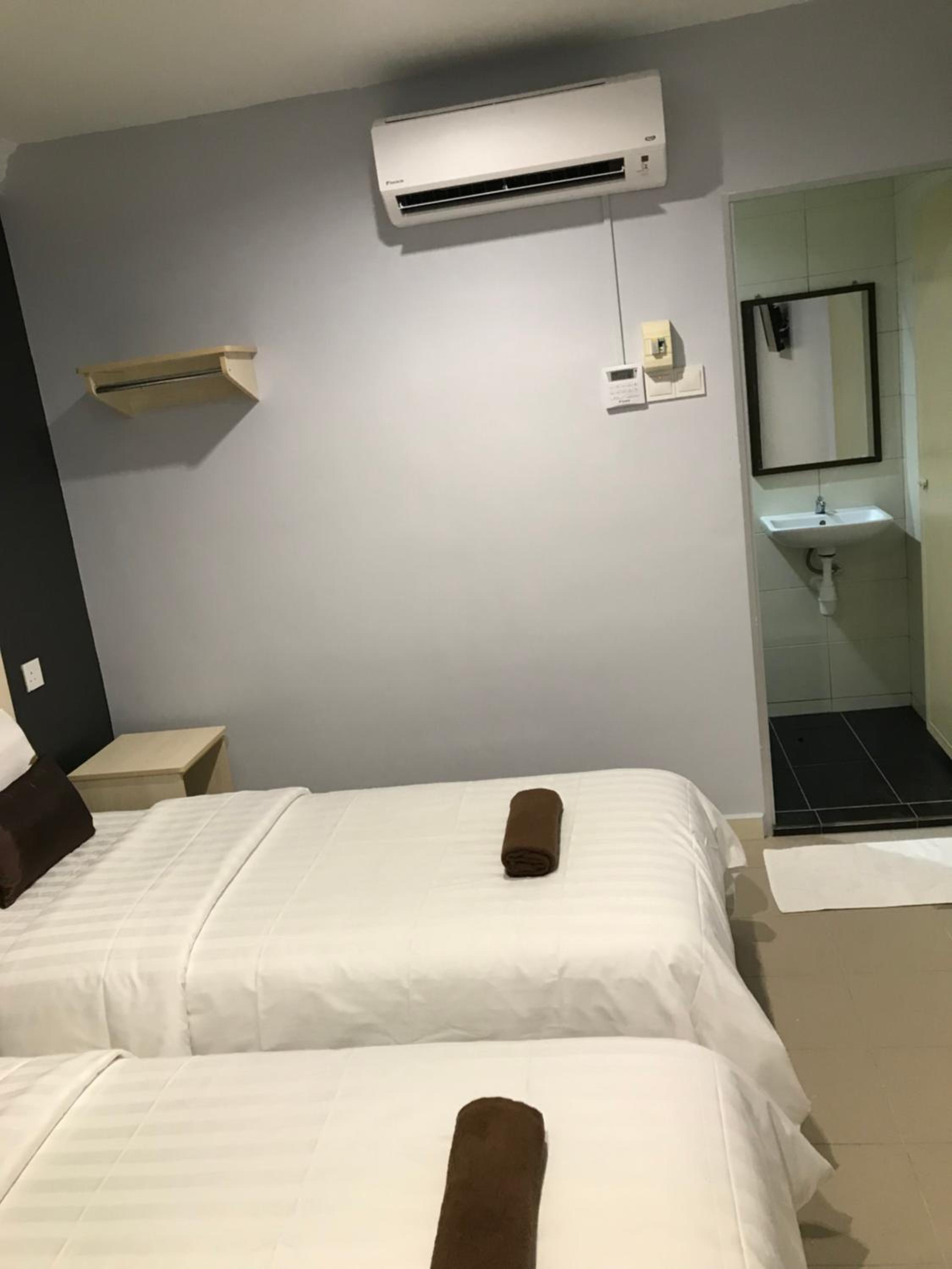 Superior Twin Room photo 3