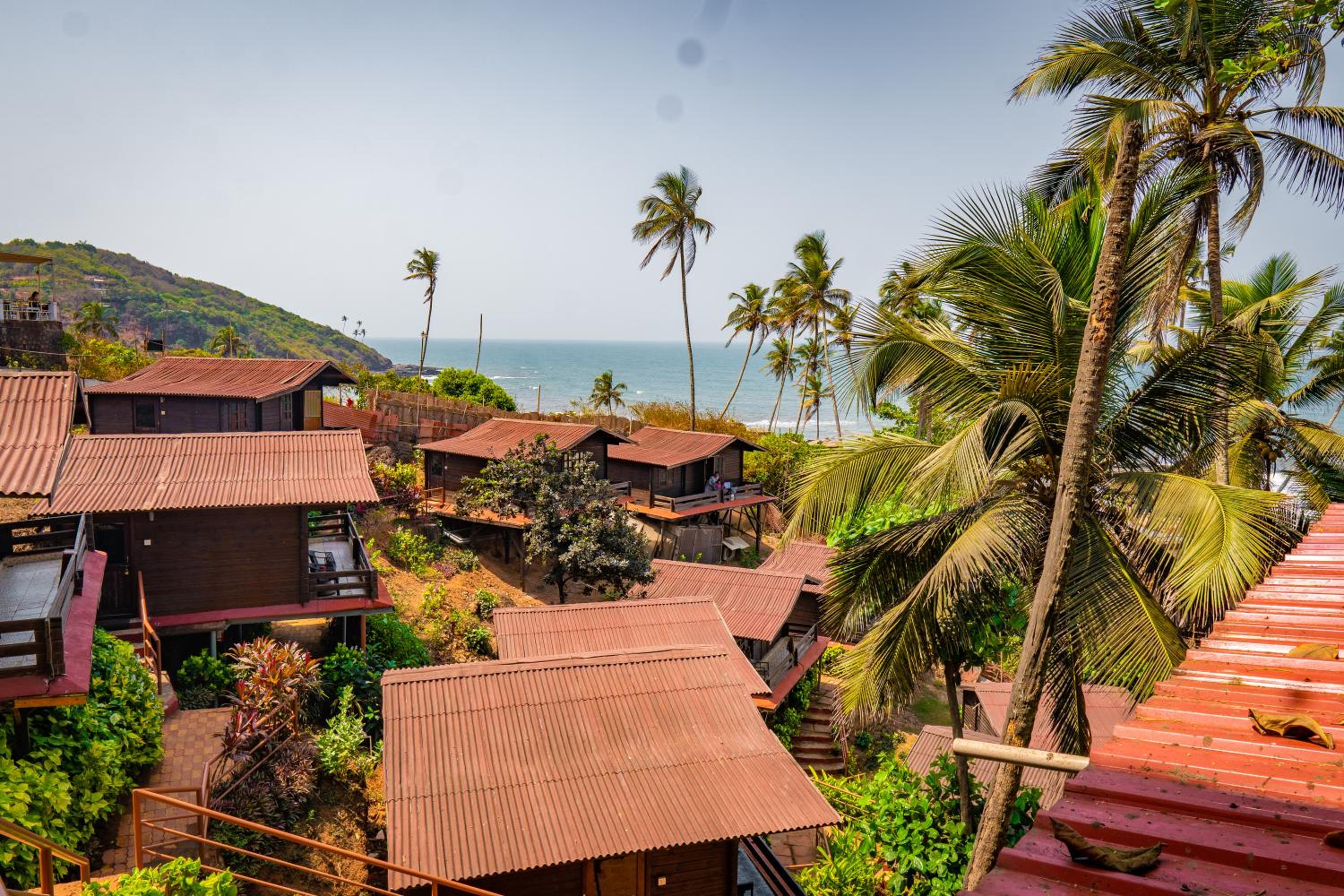 Wooden Chalet with Sea View photo 3