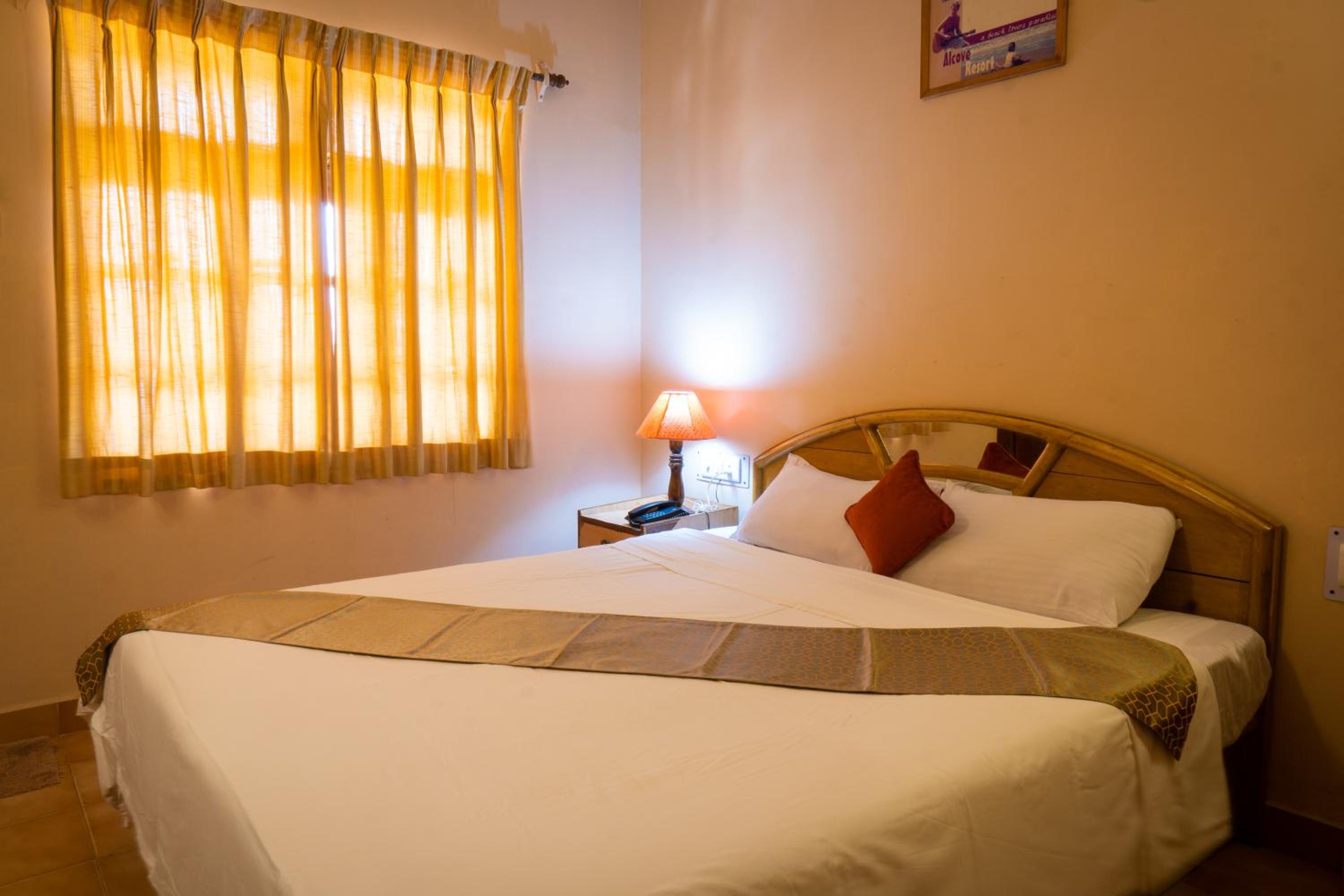 Standard Double Room photo 3