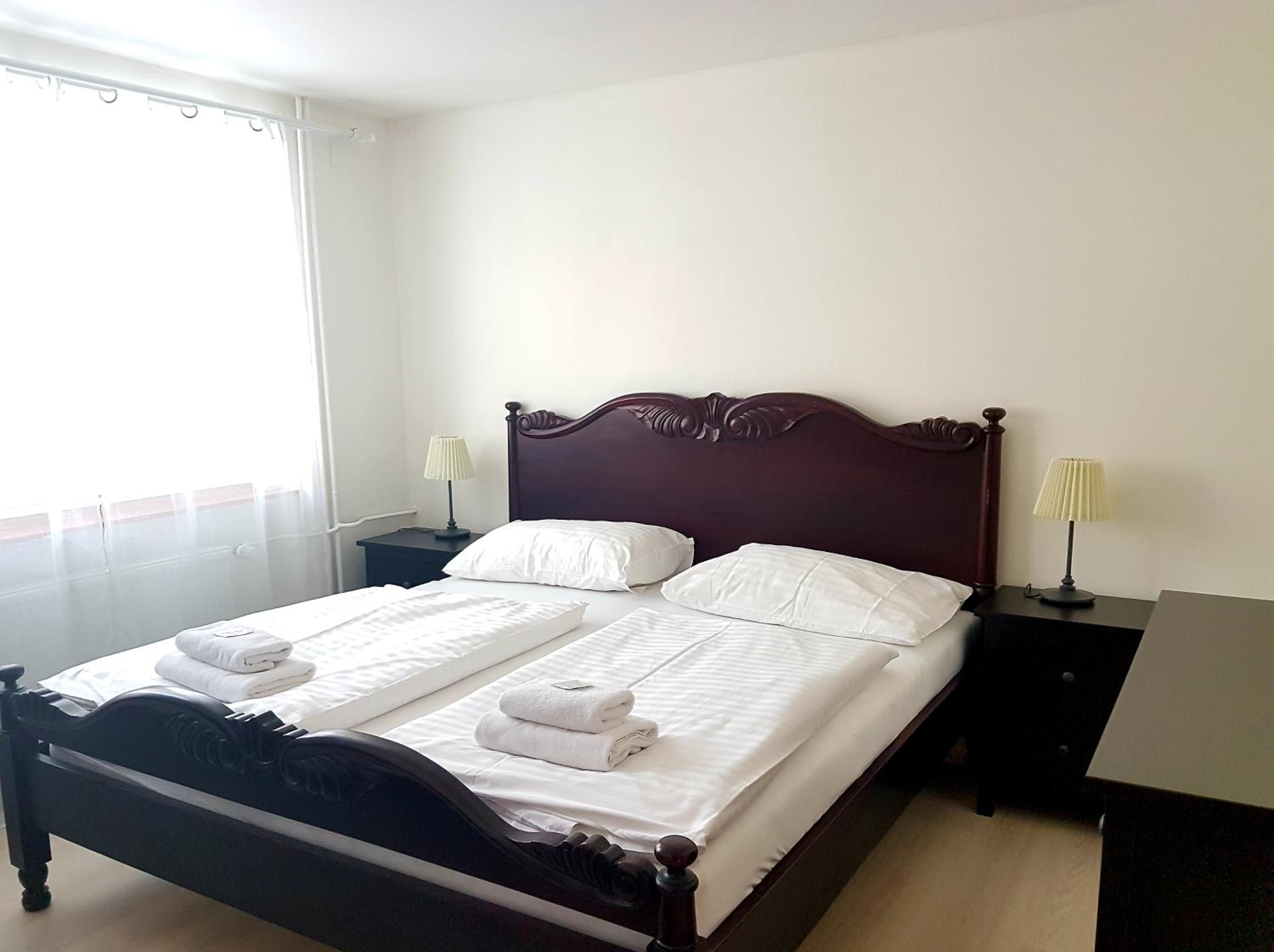 Double or Twin Room - Photo 12