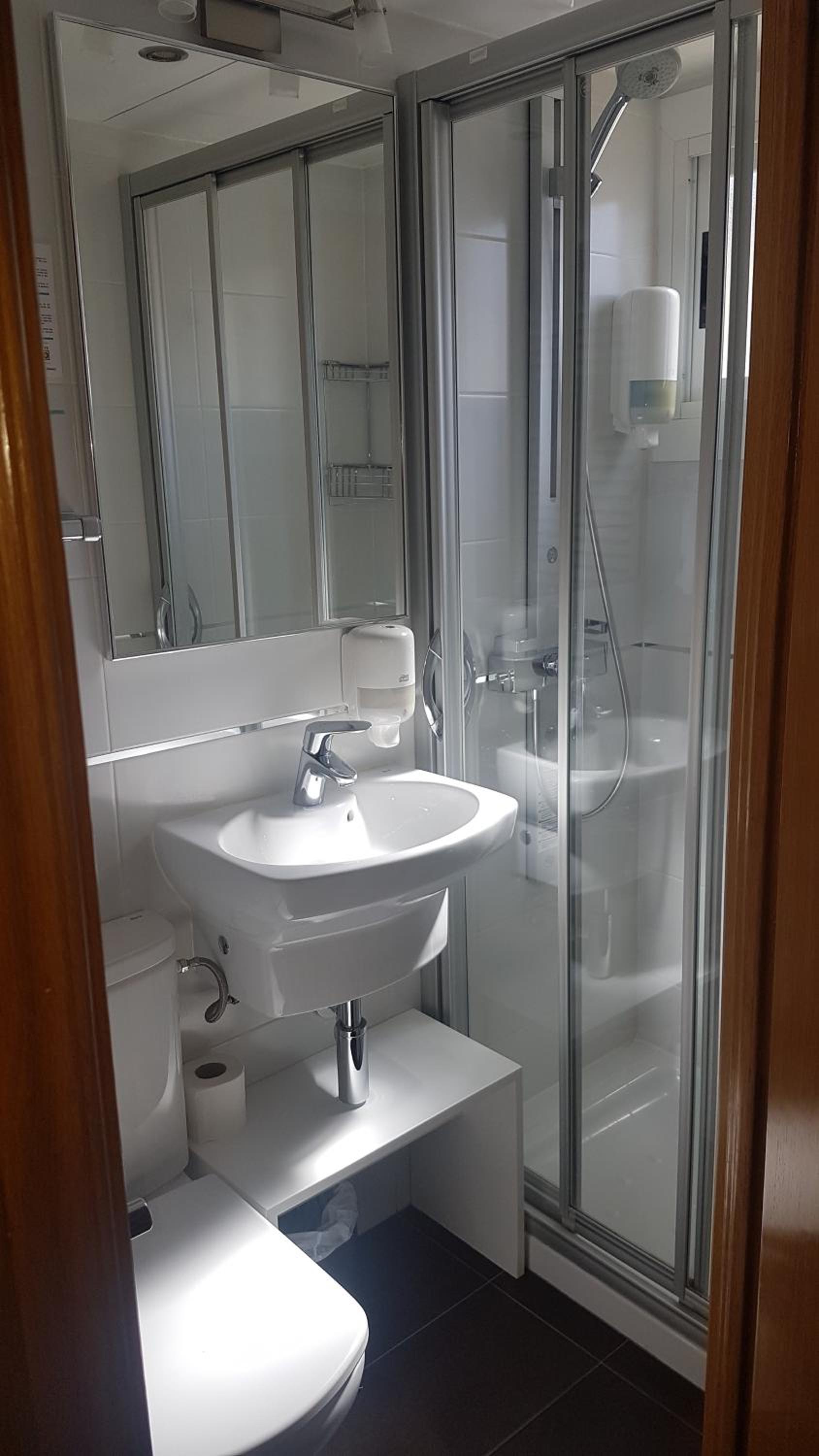 Single Room photo 2