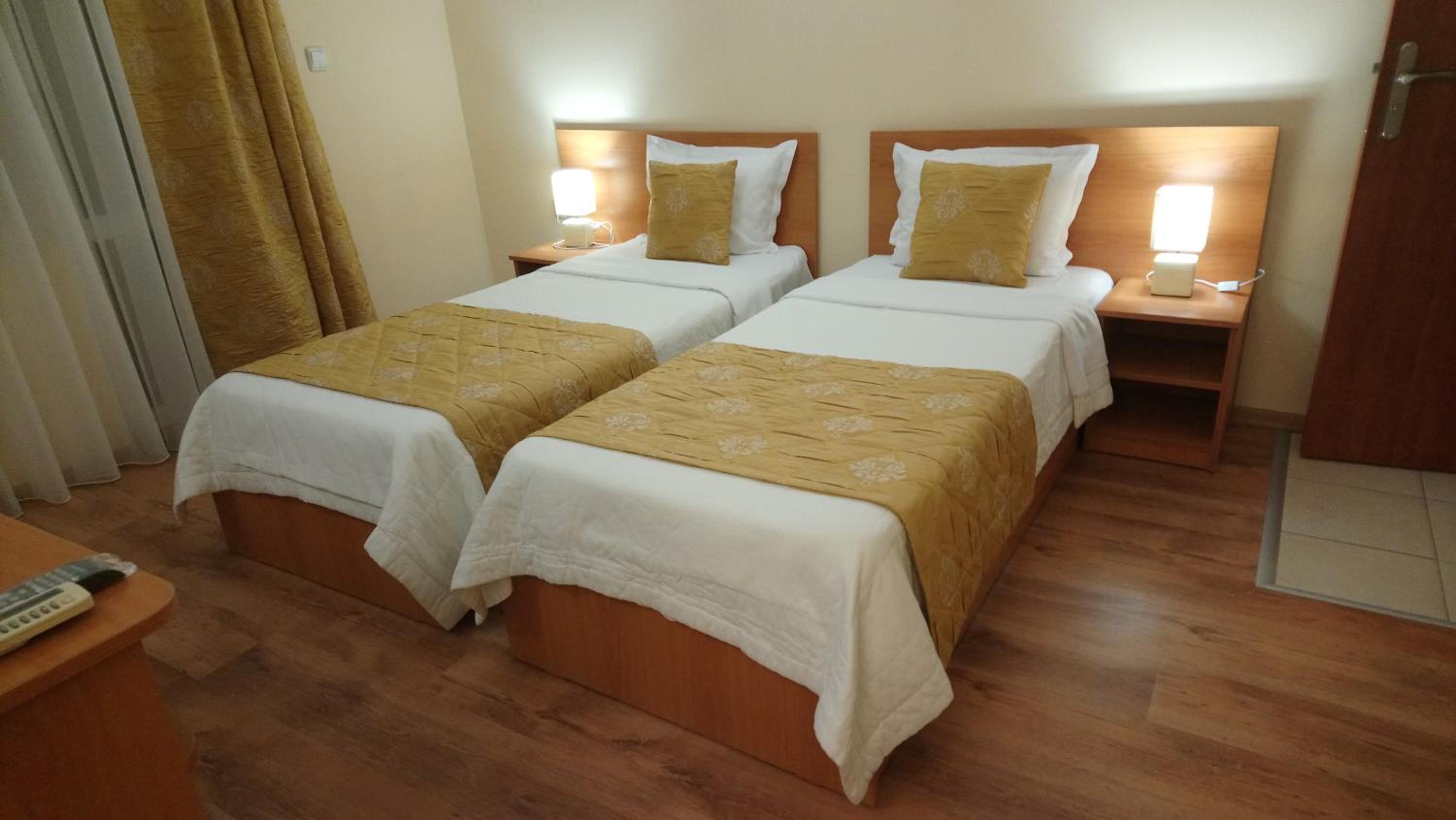 Twin Room with Balcony photo 3