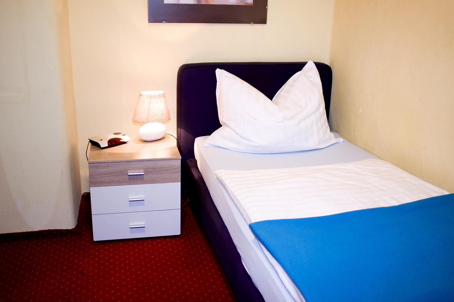 Single Room photo 3