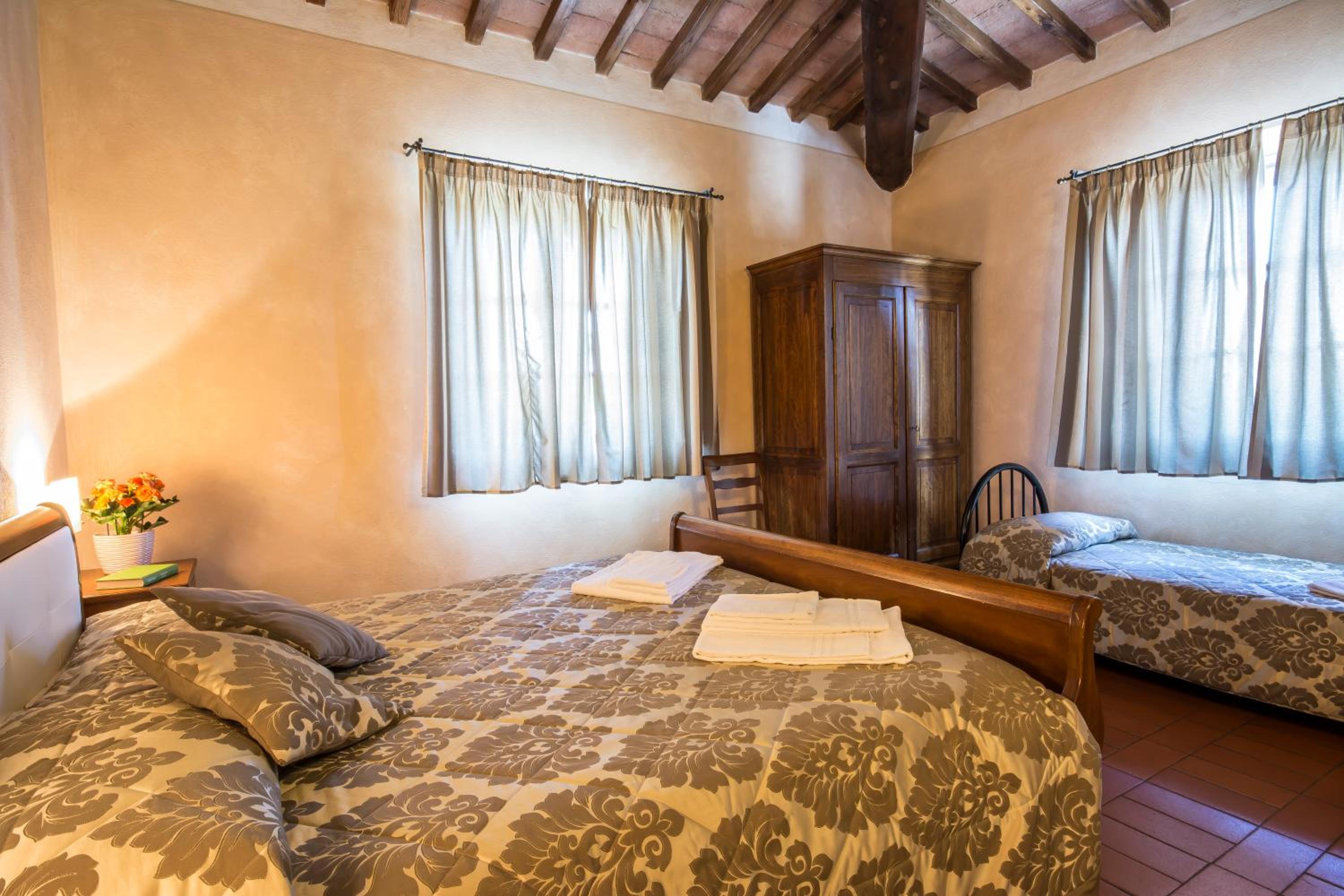 Triple Room photo 2