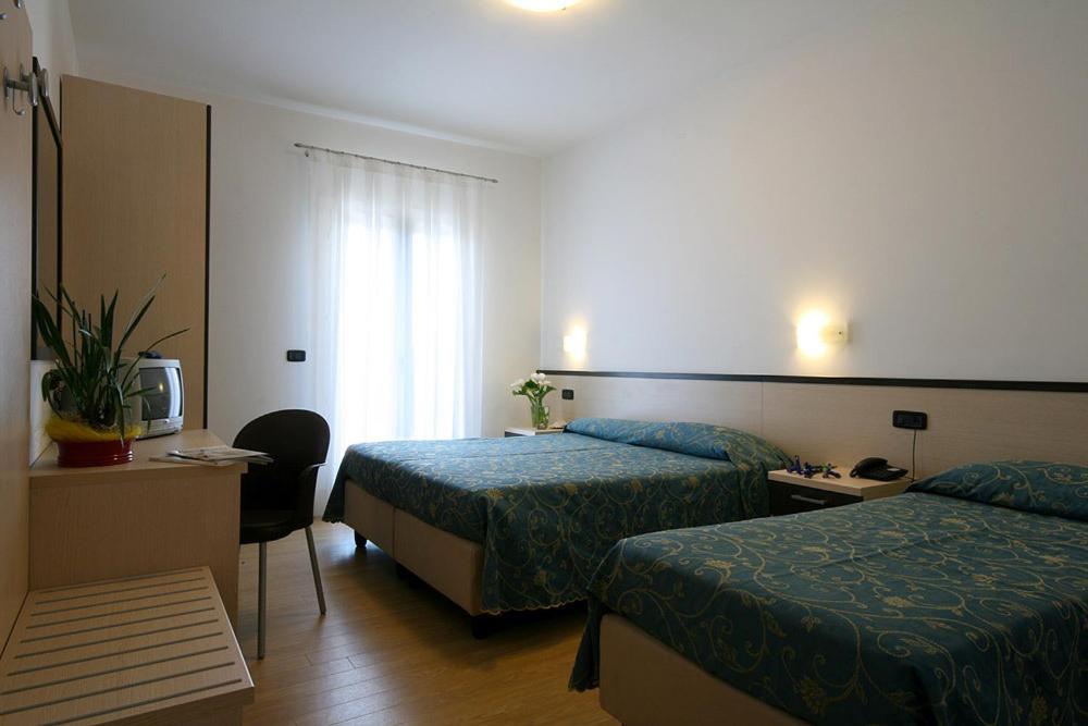 Comfort Triple Room - Photo 1