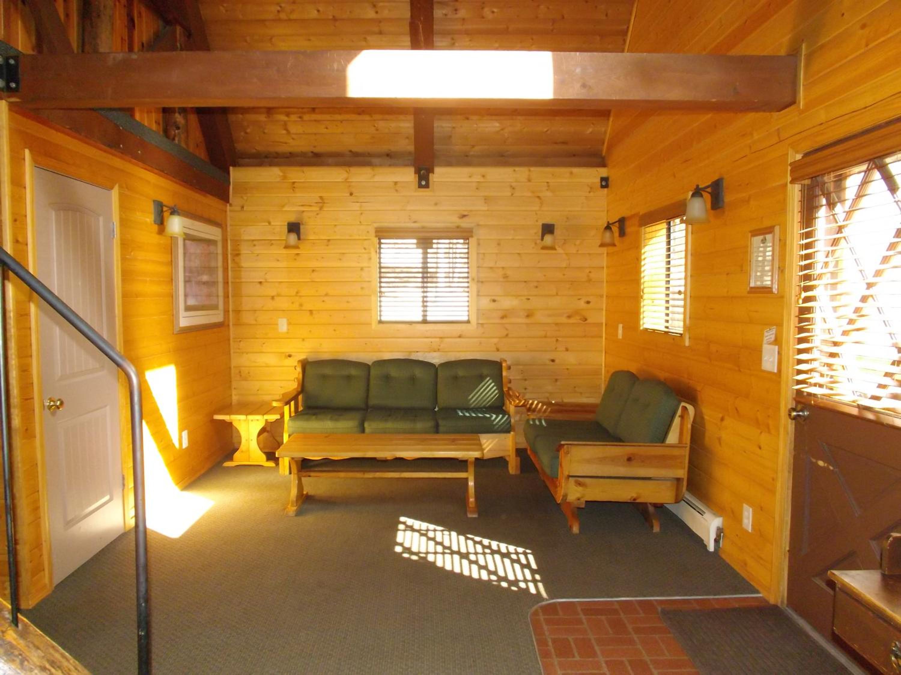 Cabin 14 photo 1