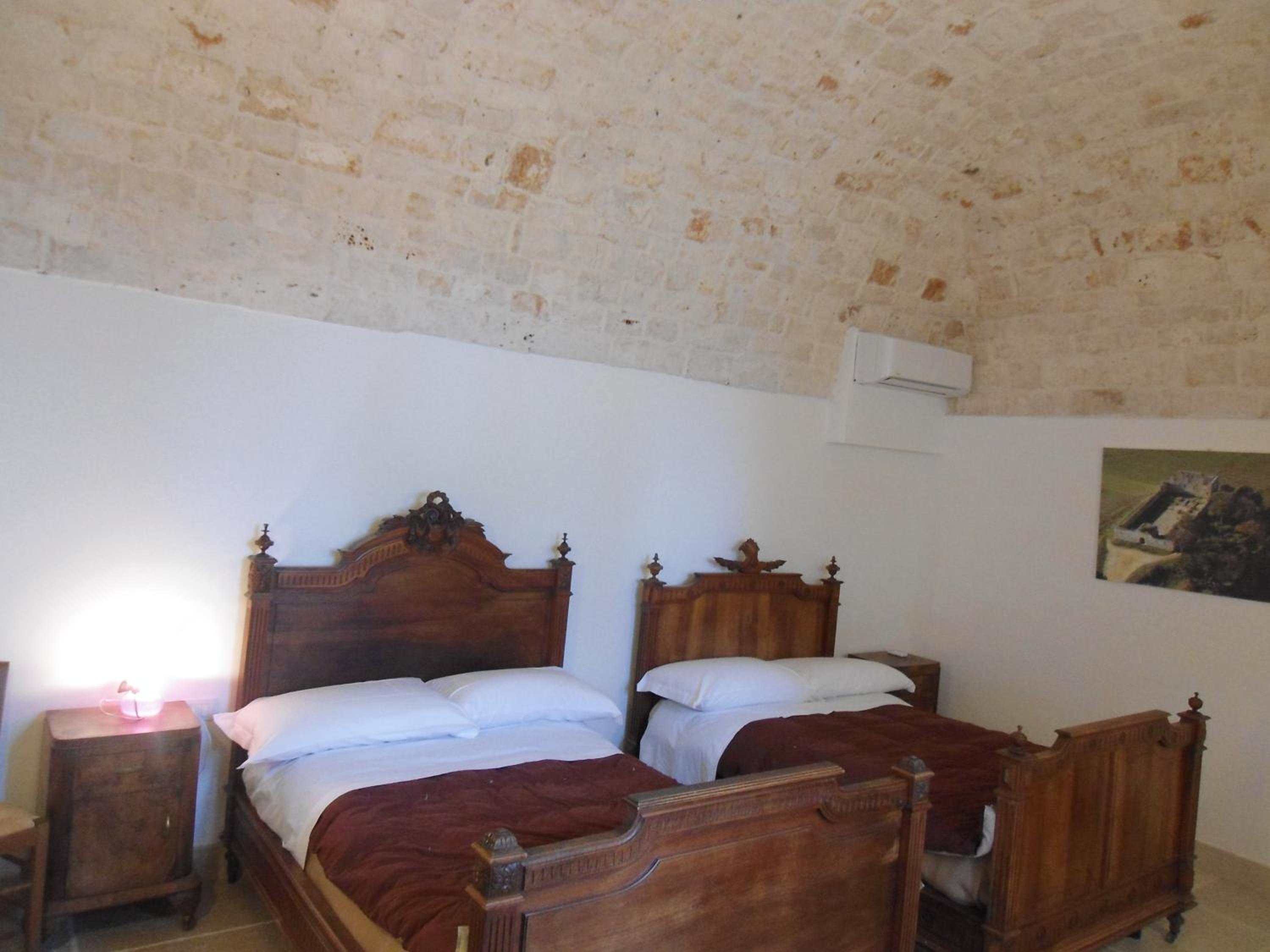 Two-Bedroom Apartment - Photo 1