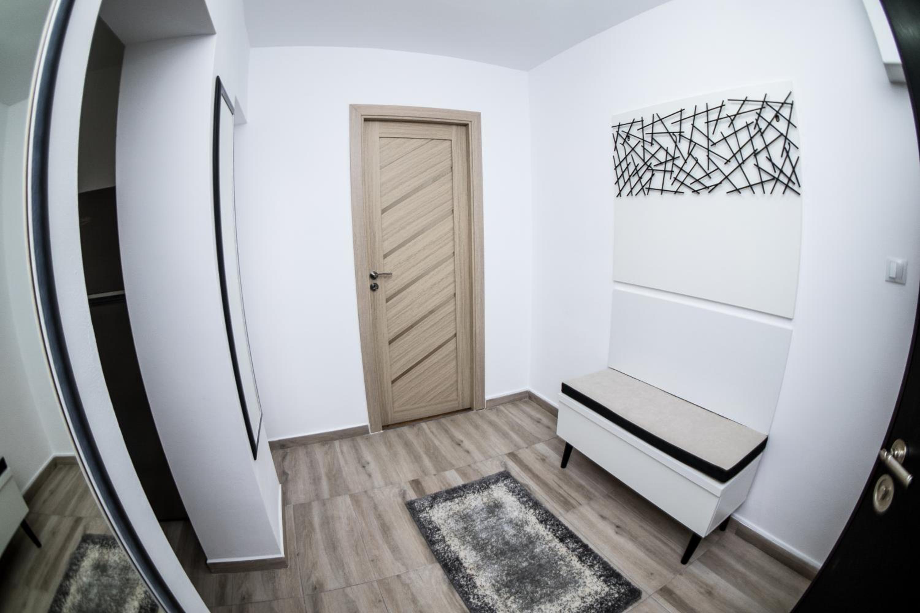 One-Bedroom Apartment - Photo 16