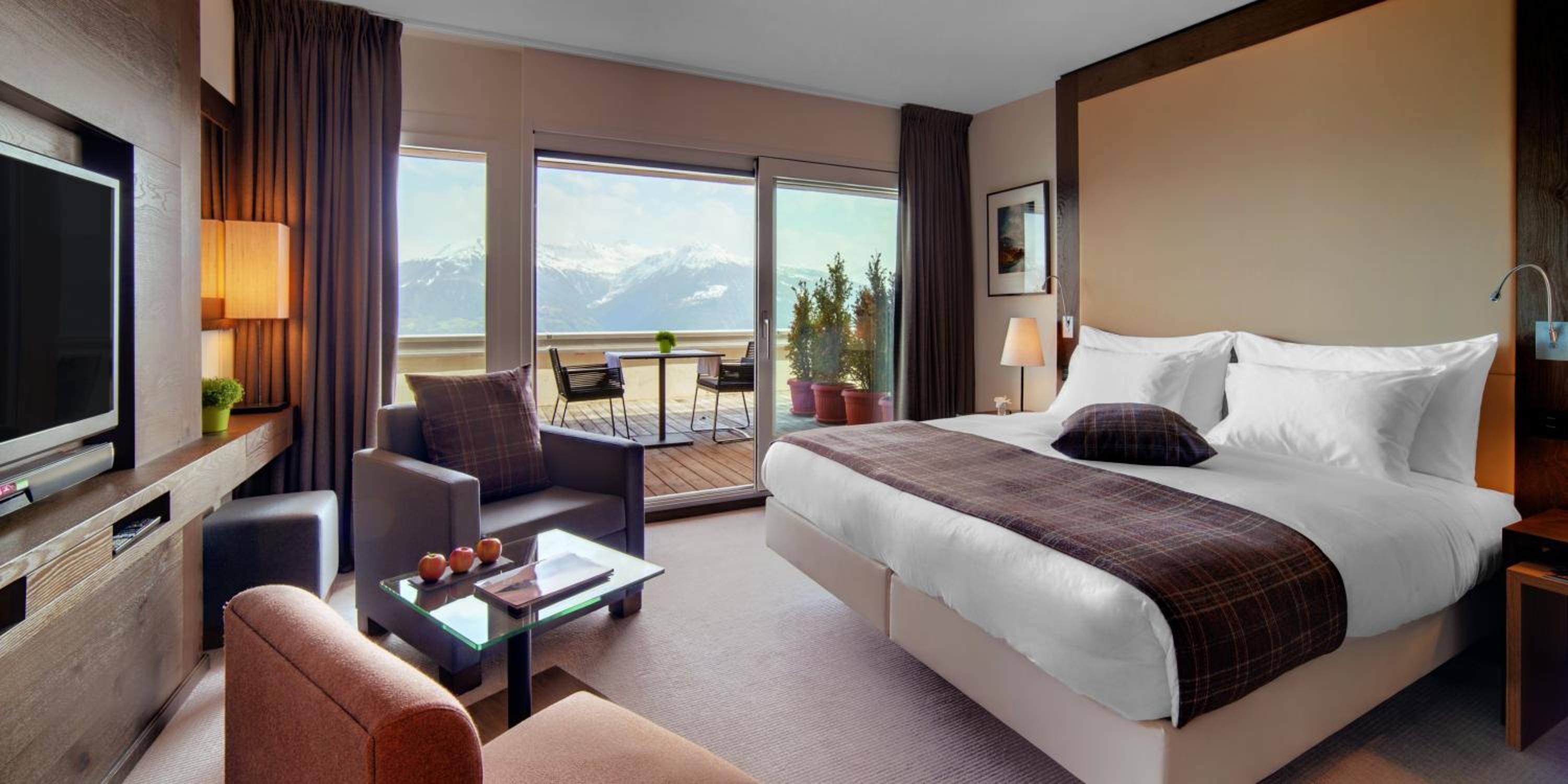Premium Double Room with Mountain View - Photo 1
