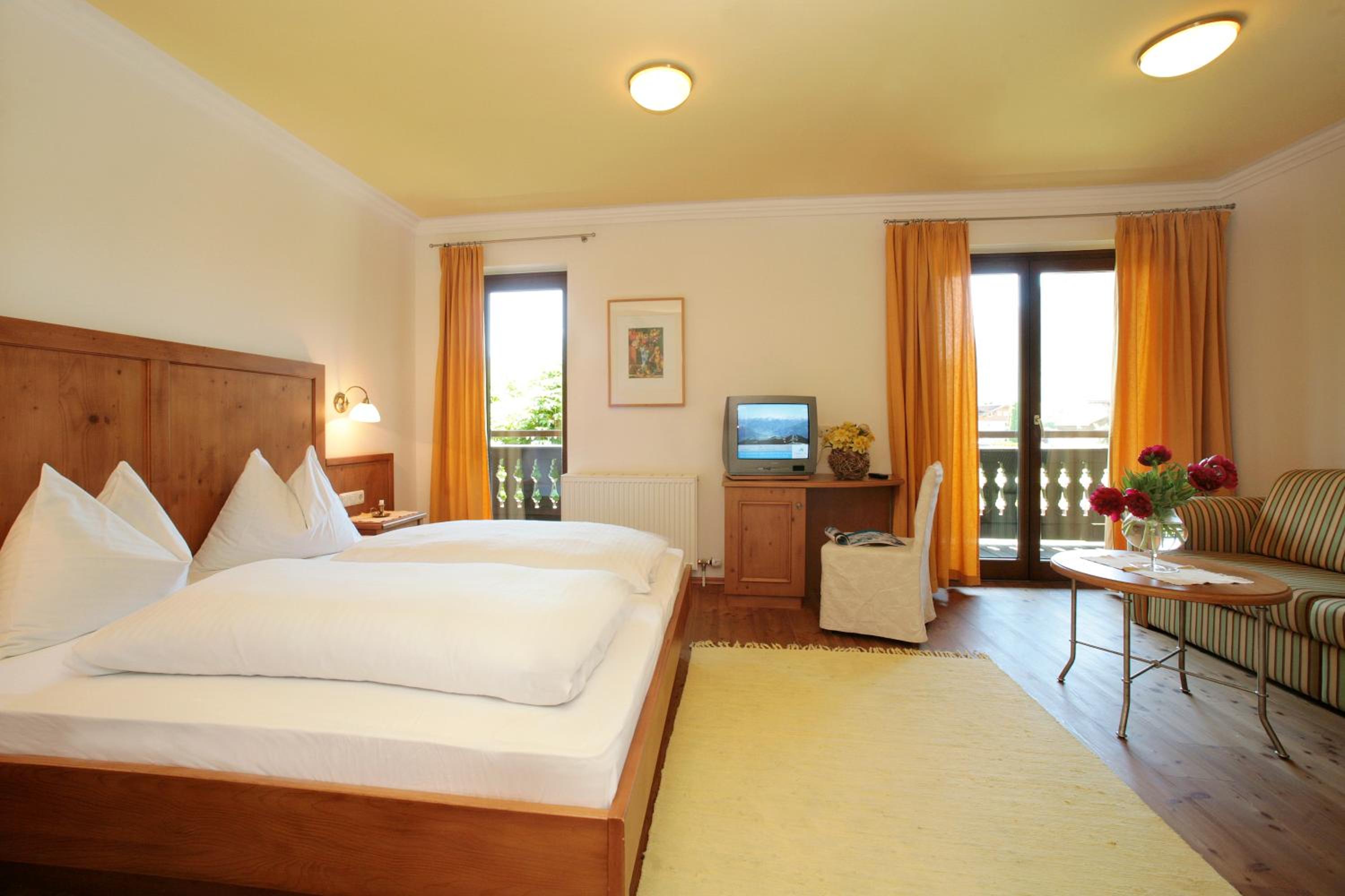 Double Room - Photo 3