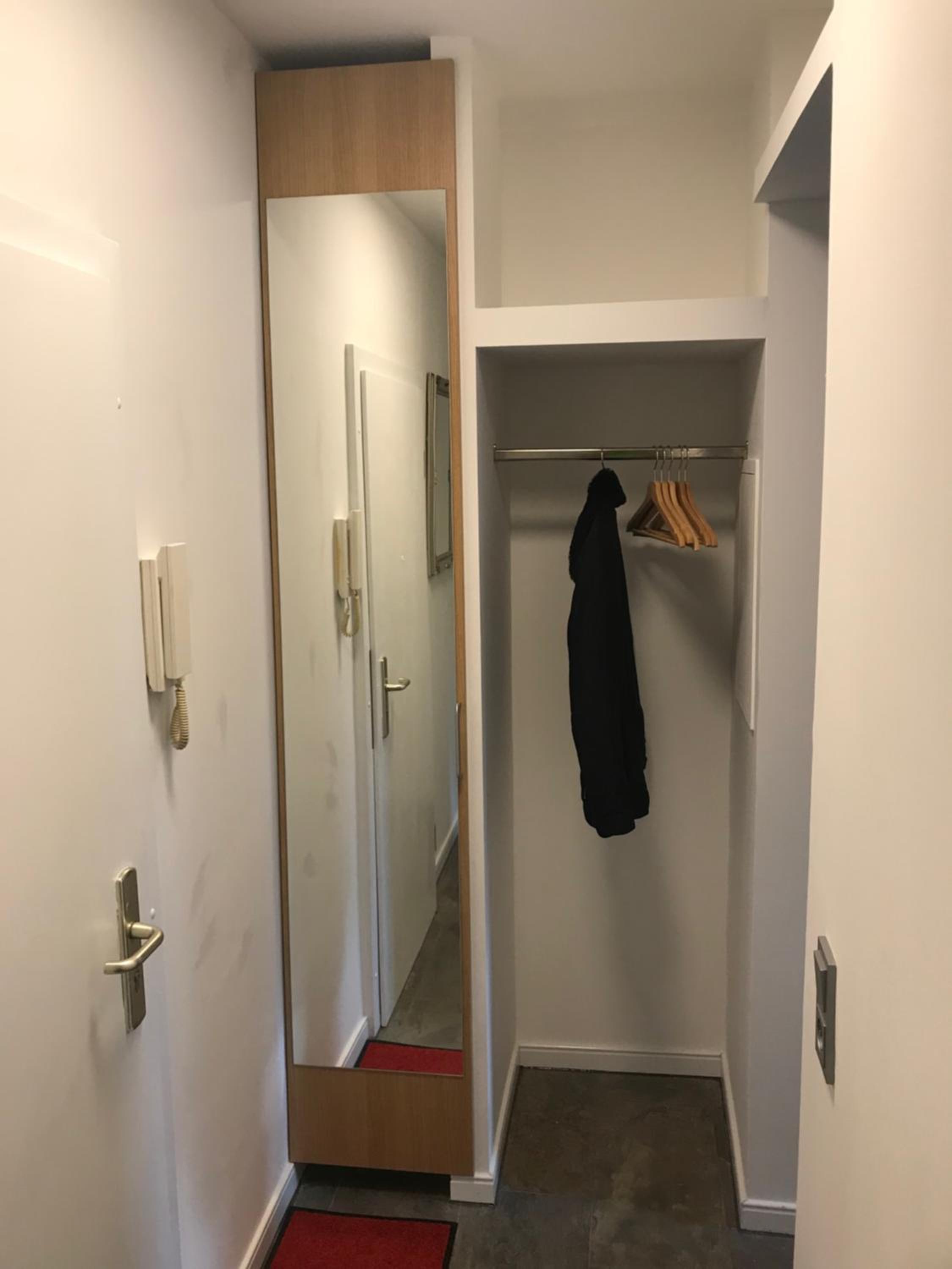 One-Bedroom Apartment - Photo 17