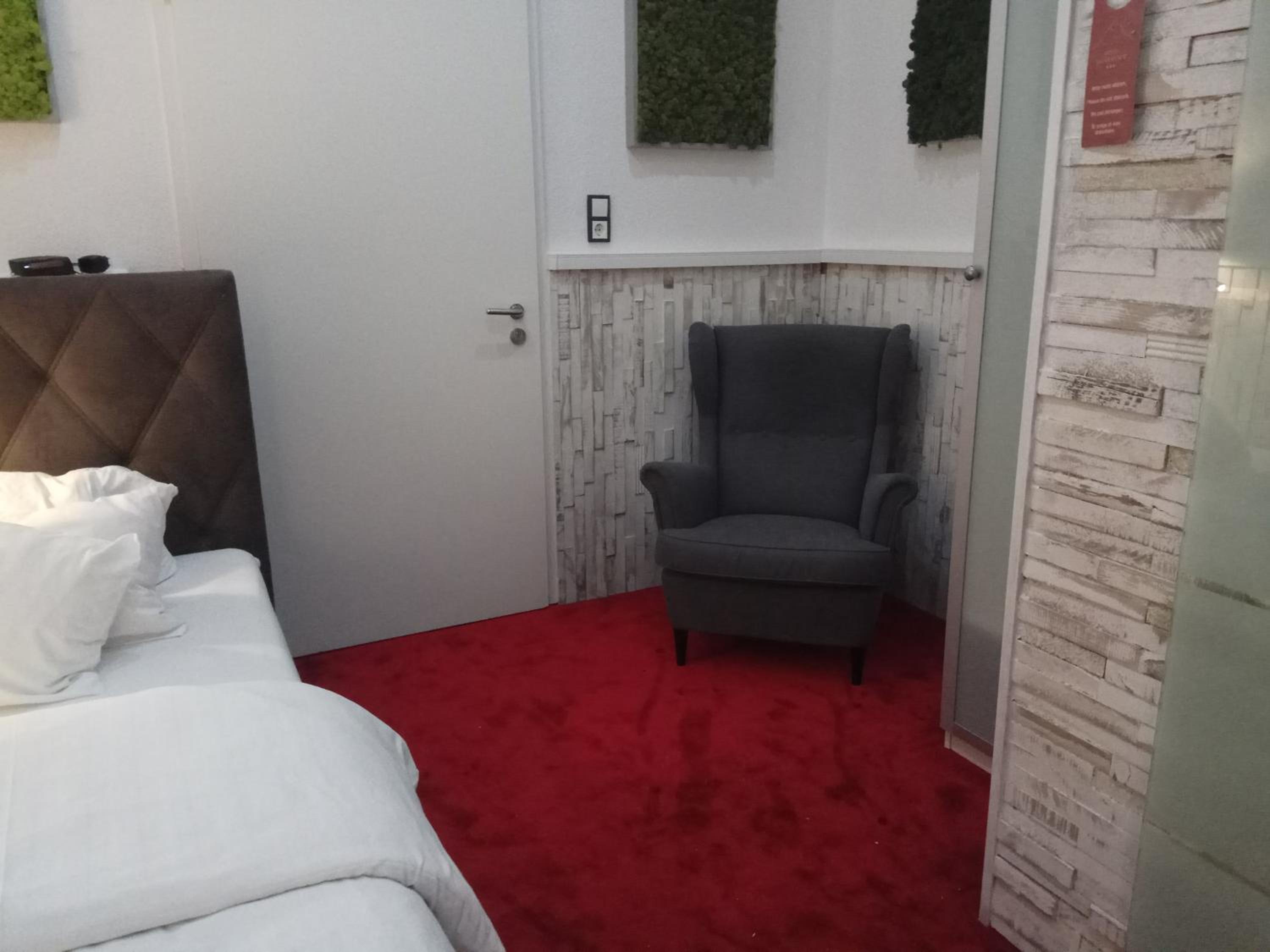 Standard Single Room