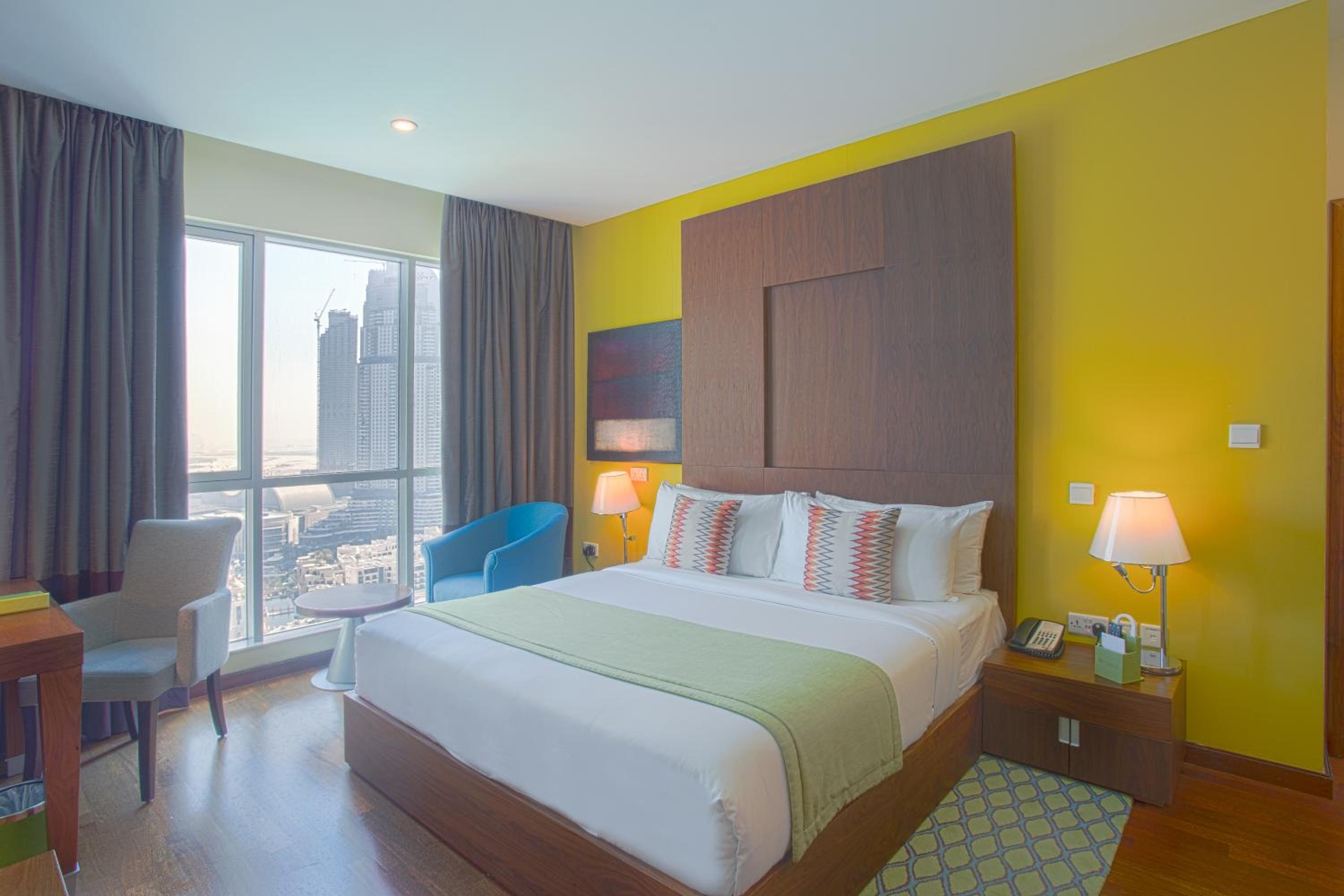 1 Bedroom, King, Burj Khalifa/Fountain View, Non-Smoking - Photo 4