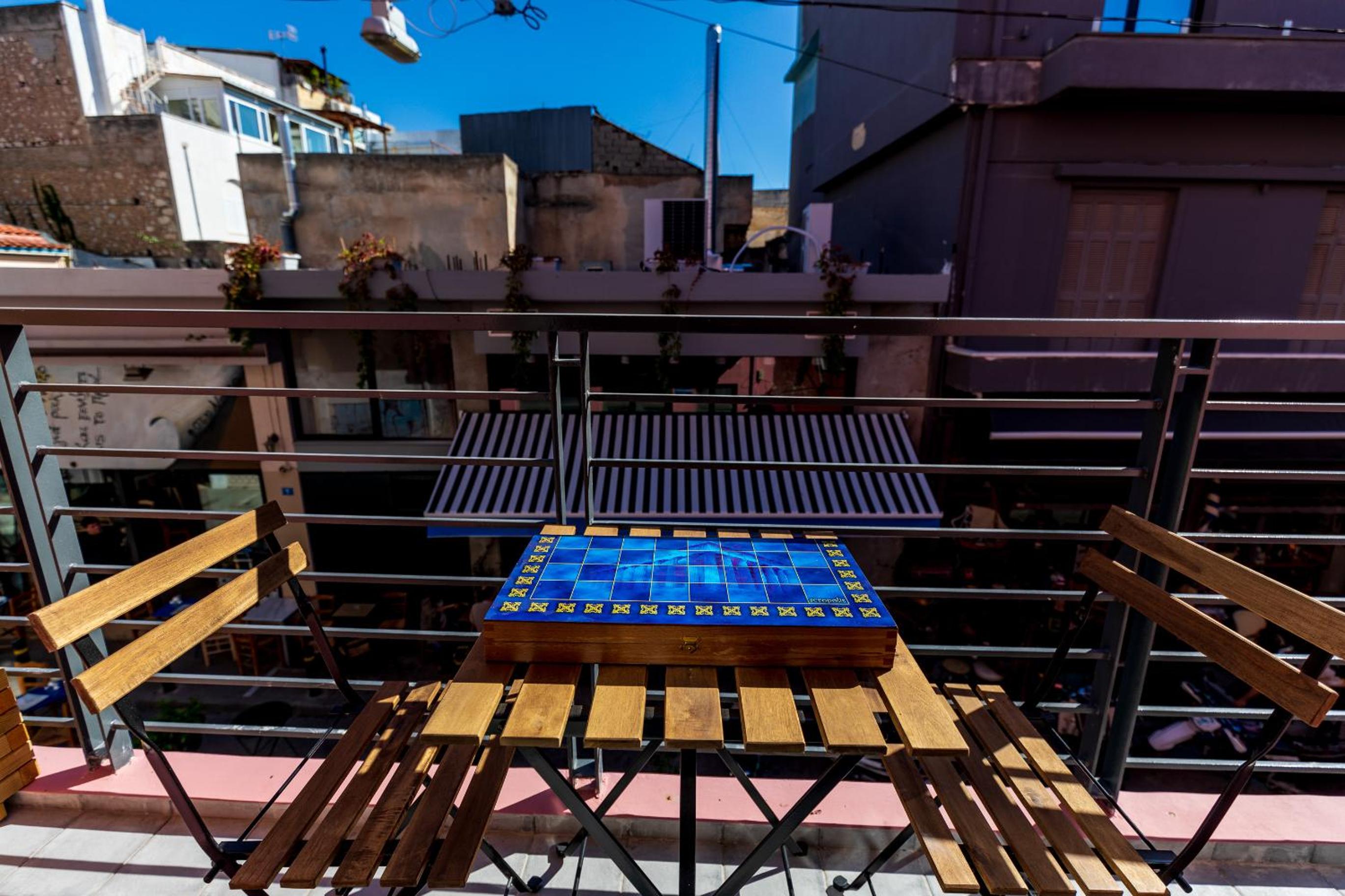 Apartment with Balcony photo 2